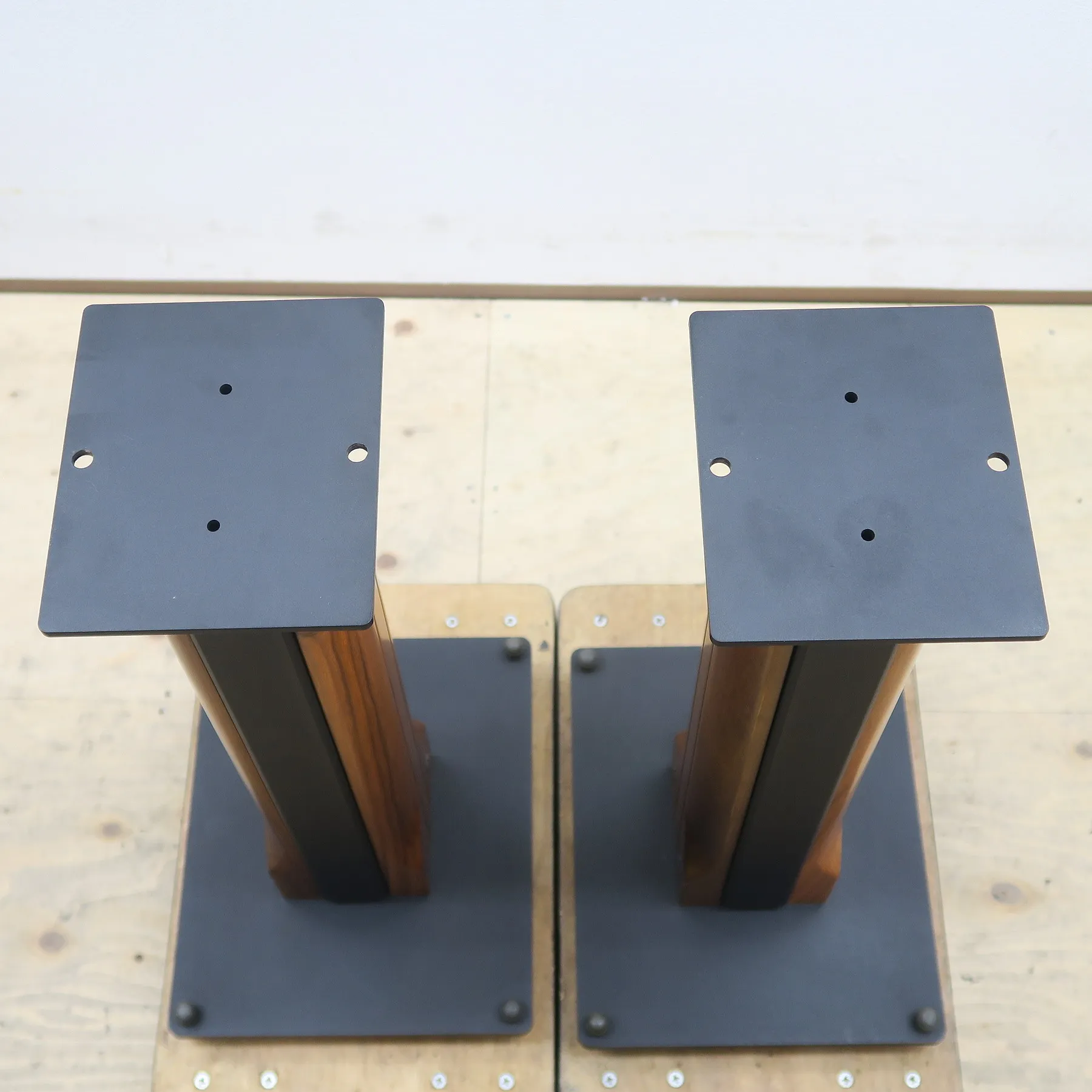 ソナス・ファベール Sonus faber Stand IRON スピーカースタンドペア
