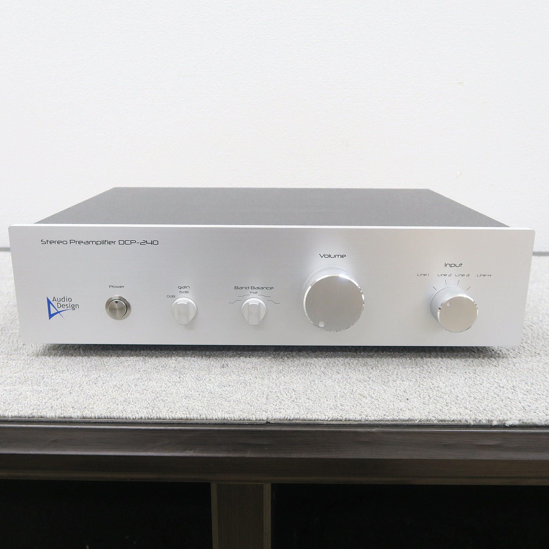 Sランク】オーディオデザイン Audio Design DCP-240-VR50 プリアンプ @54142 / 中古オーディオ 買取、販売、通販のショップアフロオーディオ横浜