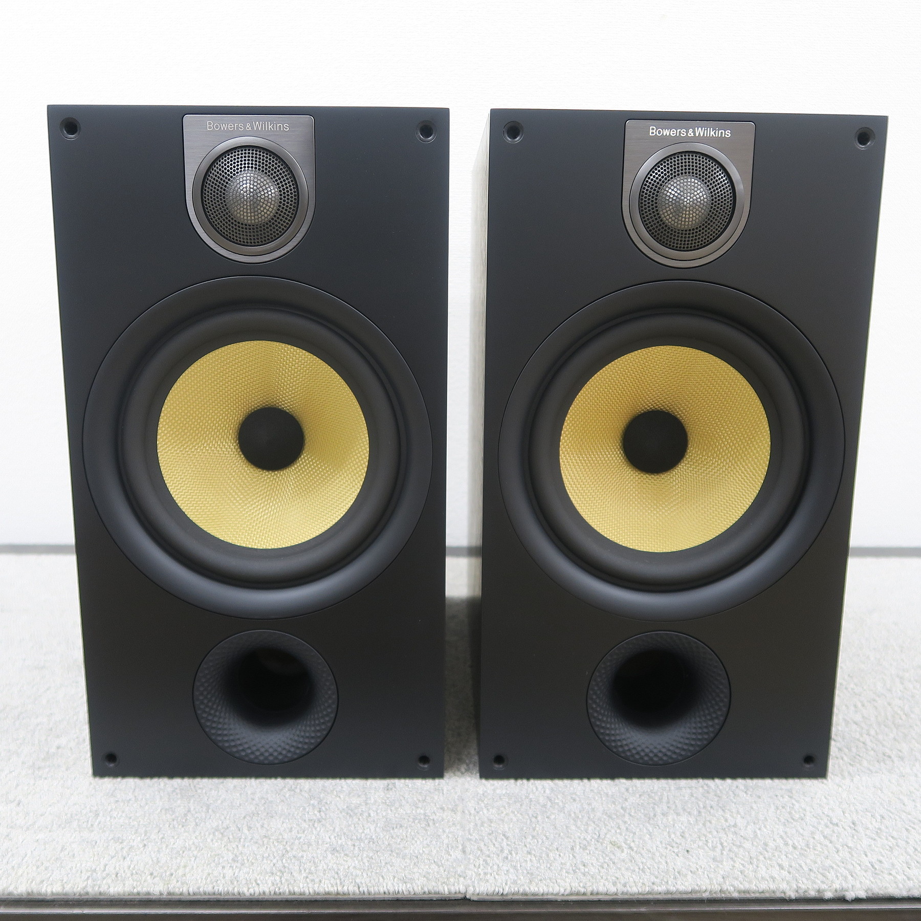 美品・良好】 B&W 685 Bowers & Wilkins 685 スピーカーペア連番