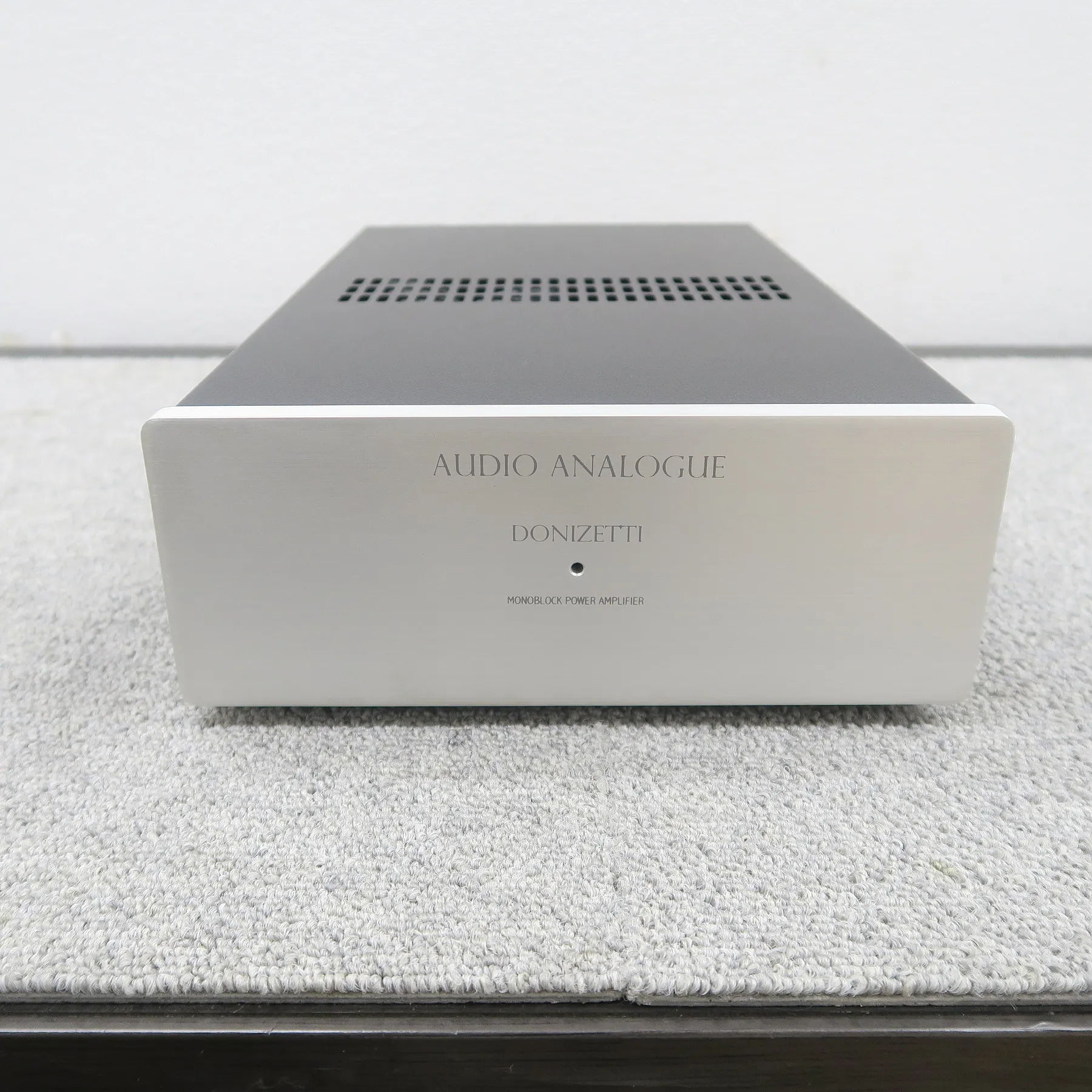 オーディオアナログ Audio Analogue DONIZETTI MONO パワーアンプ 1個