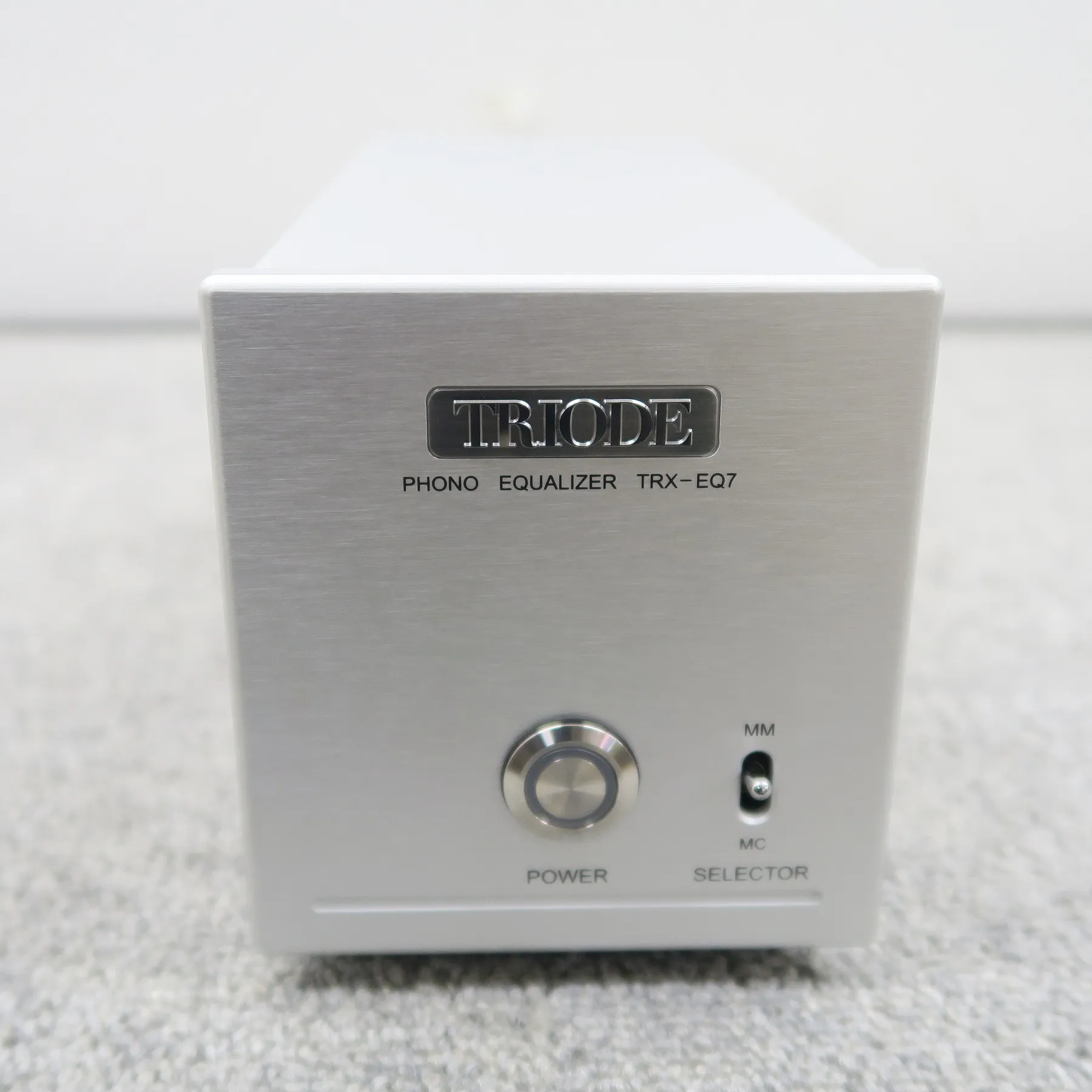 トライオード TRIODE TRX-EQ7 フォノイコライザー