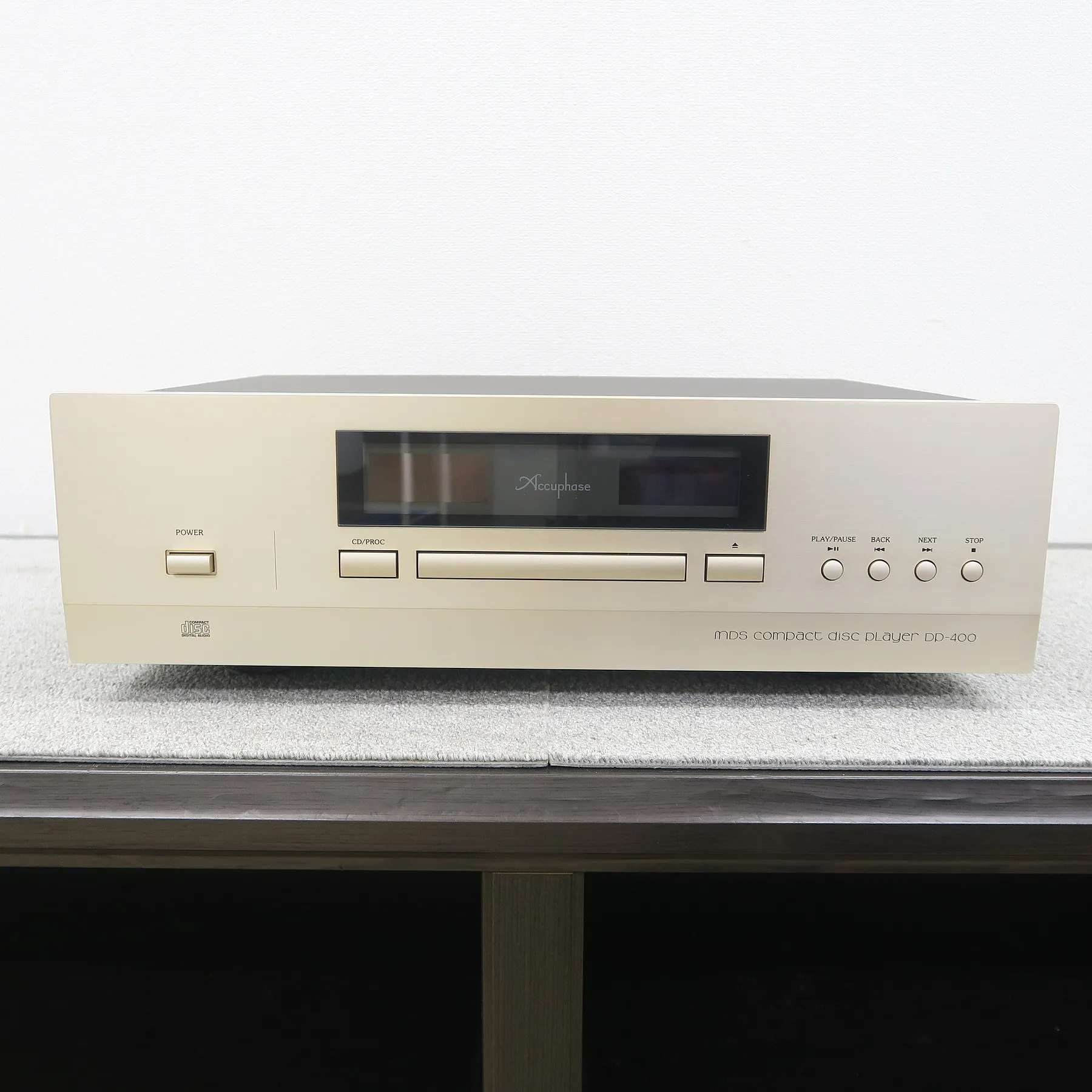 アキュフェーズ Accuphase DP-400 CDデッキ