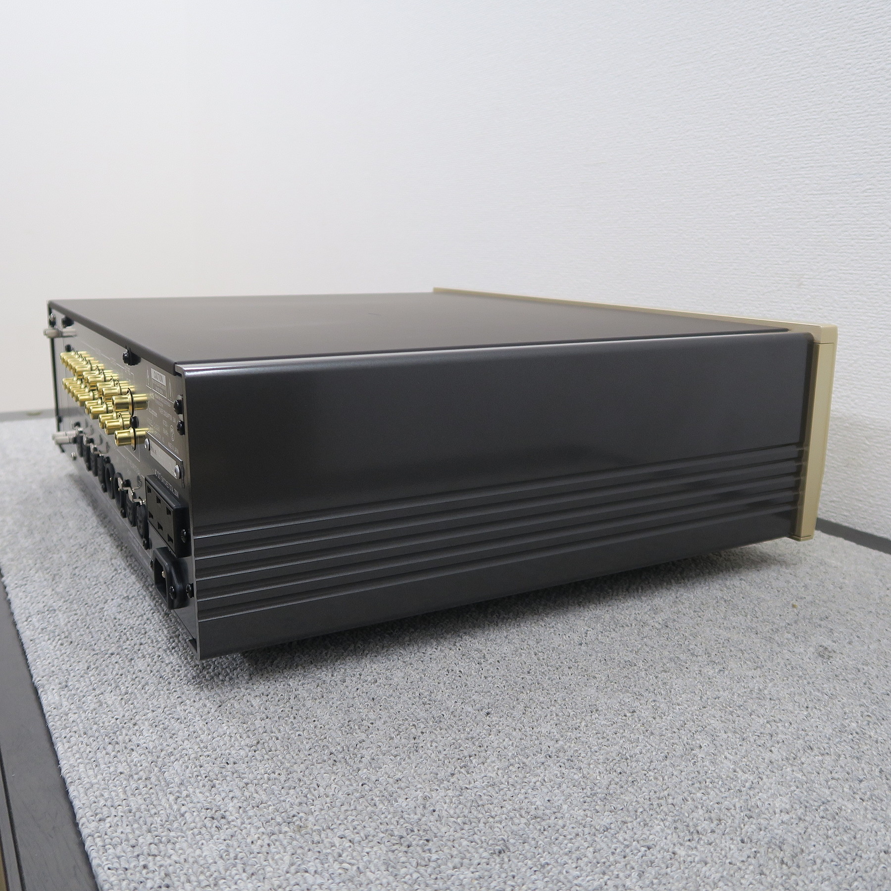 アキュフェーズ　プリアンプ　C-2150 2021年購入