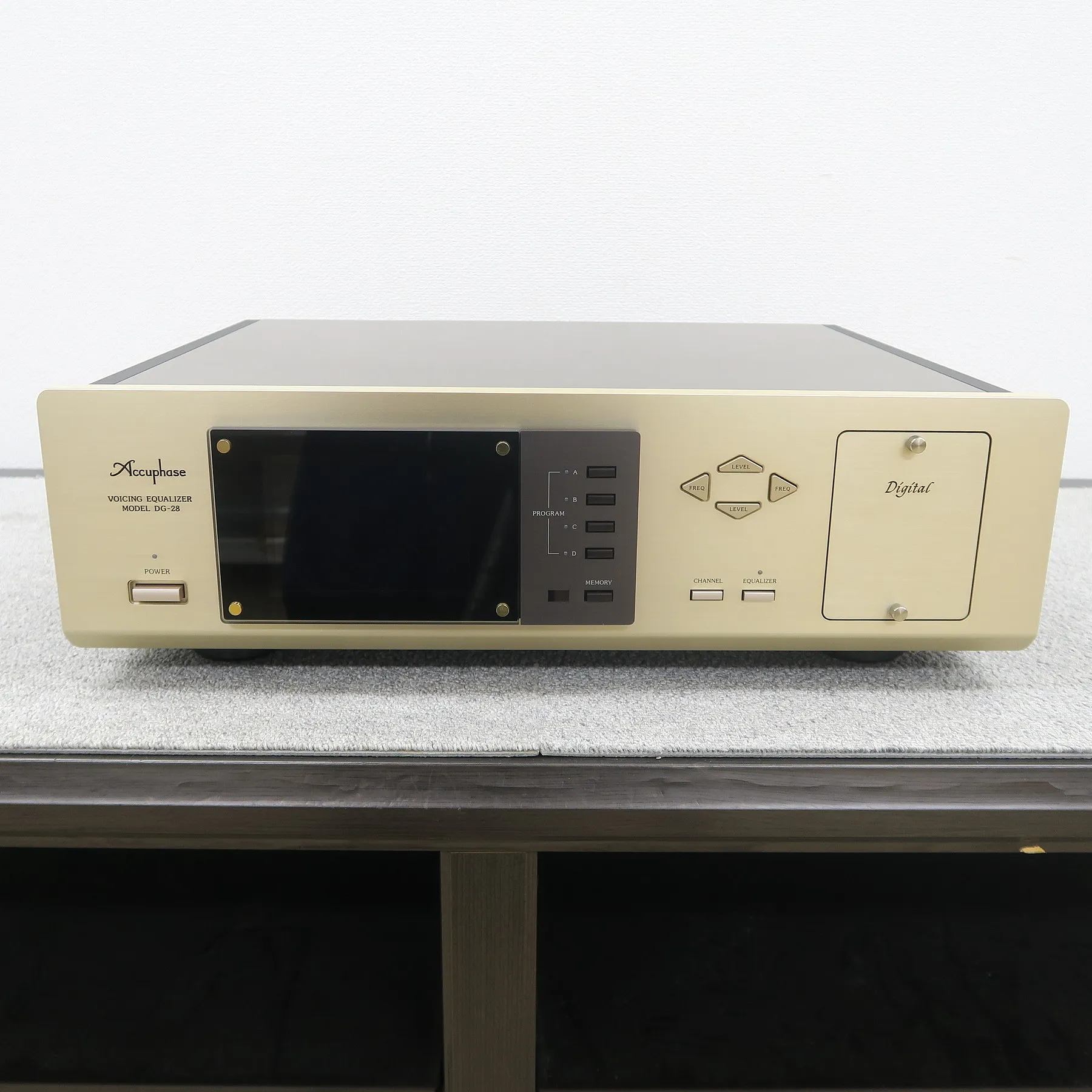 アキュフェーズ Accuphase DG-28  イコライザー