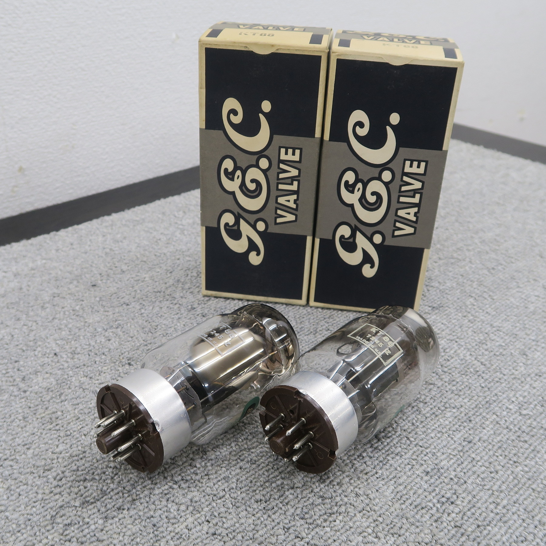 コ*エ様 G.E.C. KT88 真空管 2本セット 中古　動作品 真空管②（中古）／／GEC製 KT-88（ペア）