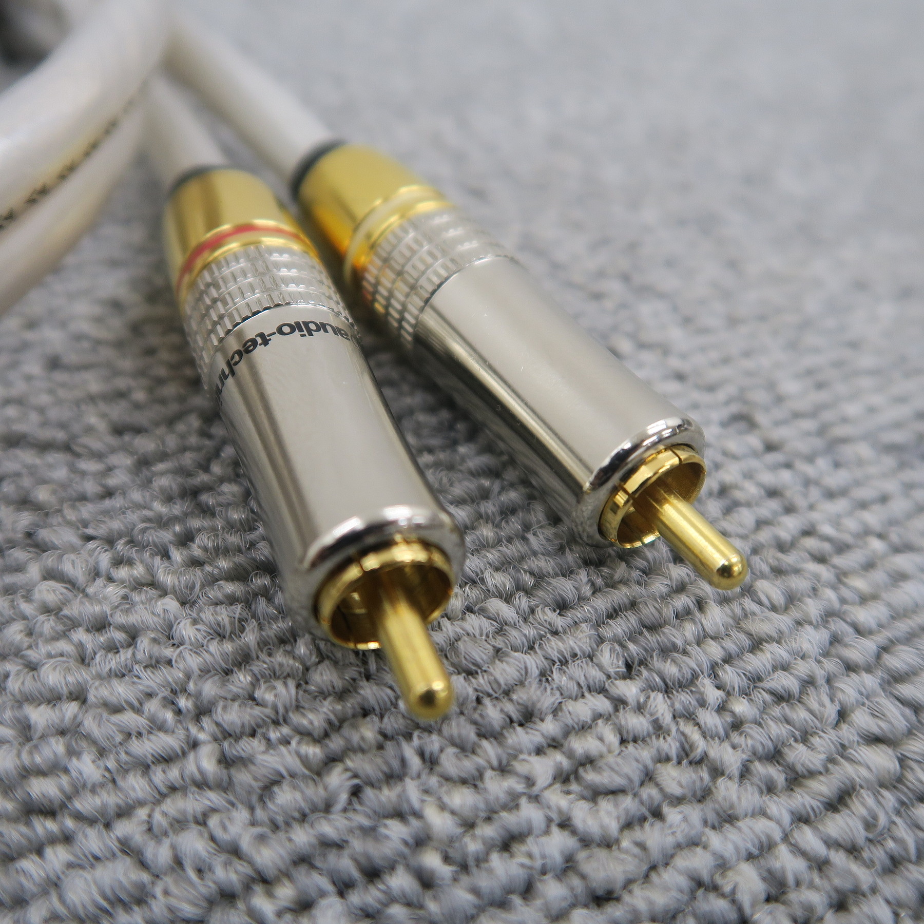 Aランク】オーディオテクニカ audio-technica AT-SA2000 0.7m