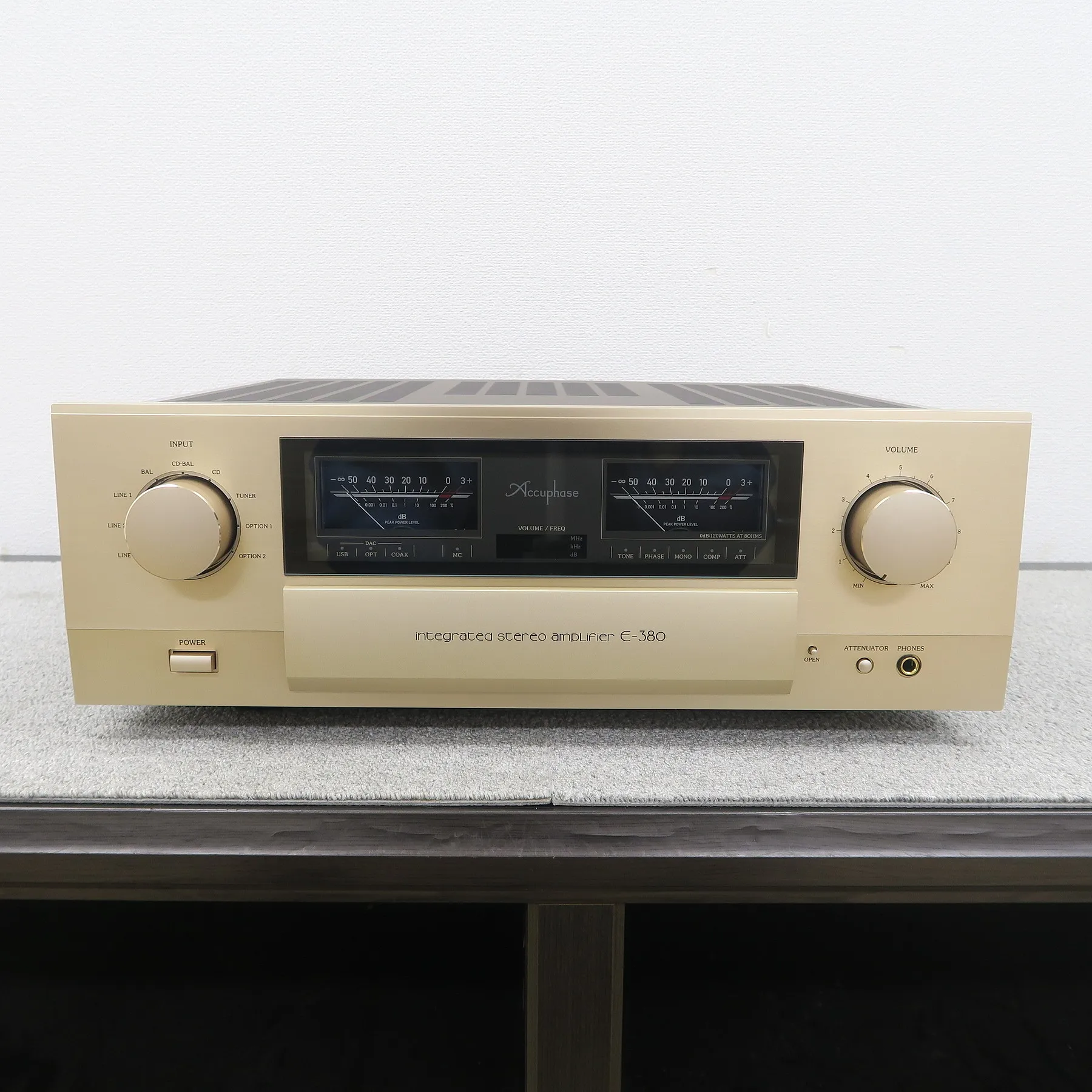 アキュフェーズ Accuphase E-380  プリメインアンプ