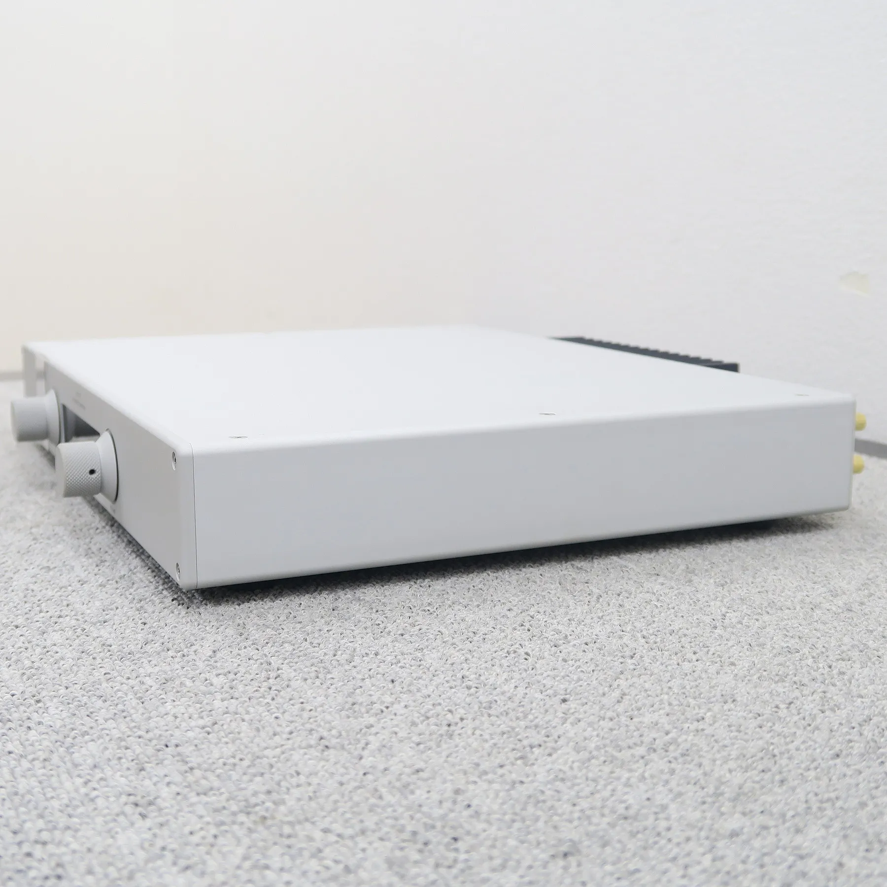 ゴールドムンド GOLDMUND Metis 5 プリメインアンプ @54974｜中古
