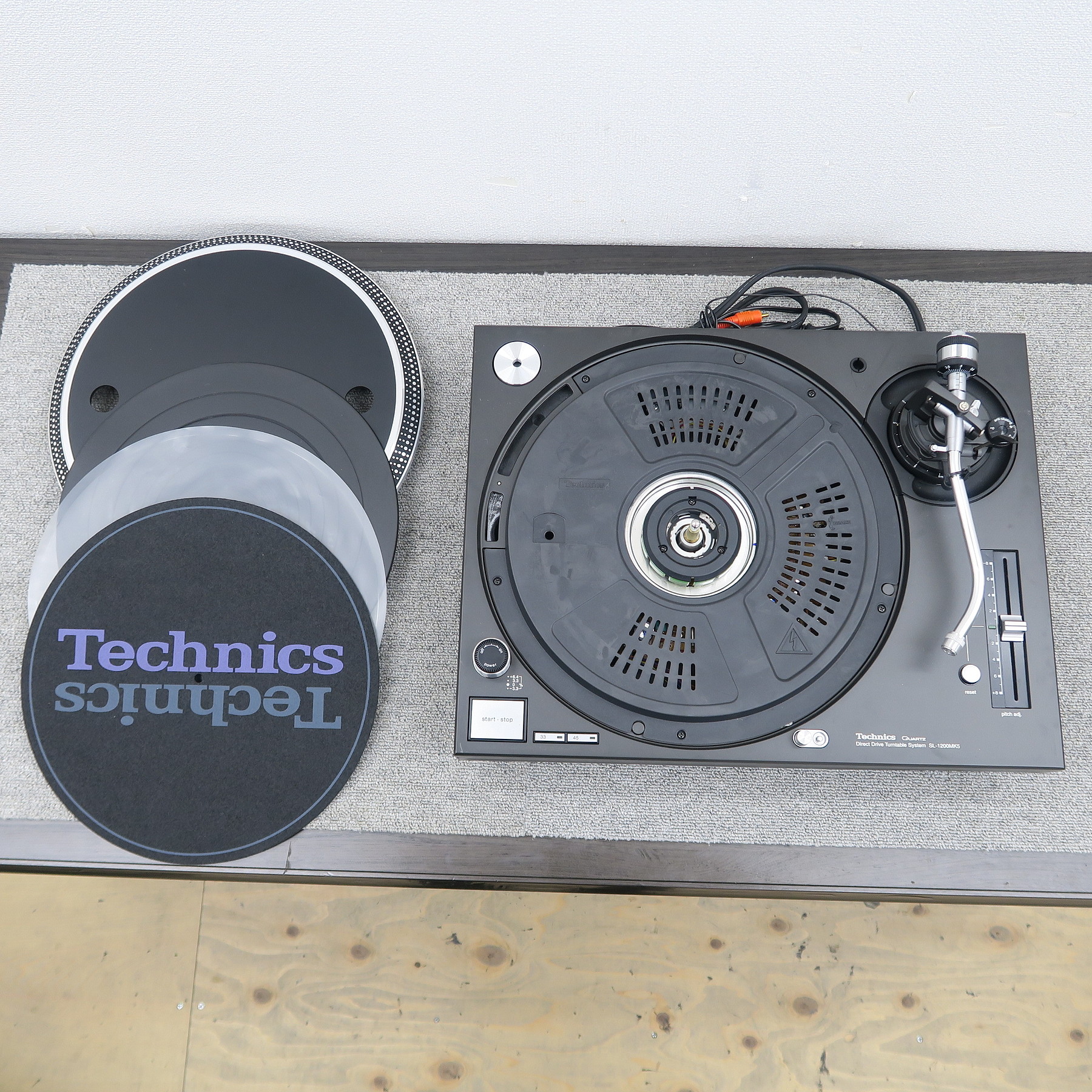 【Aランク】テクニクス Technics SL-1200MK5 ターンテーブル @55069 / 中古オーディオ買取、販売、通販のショップ