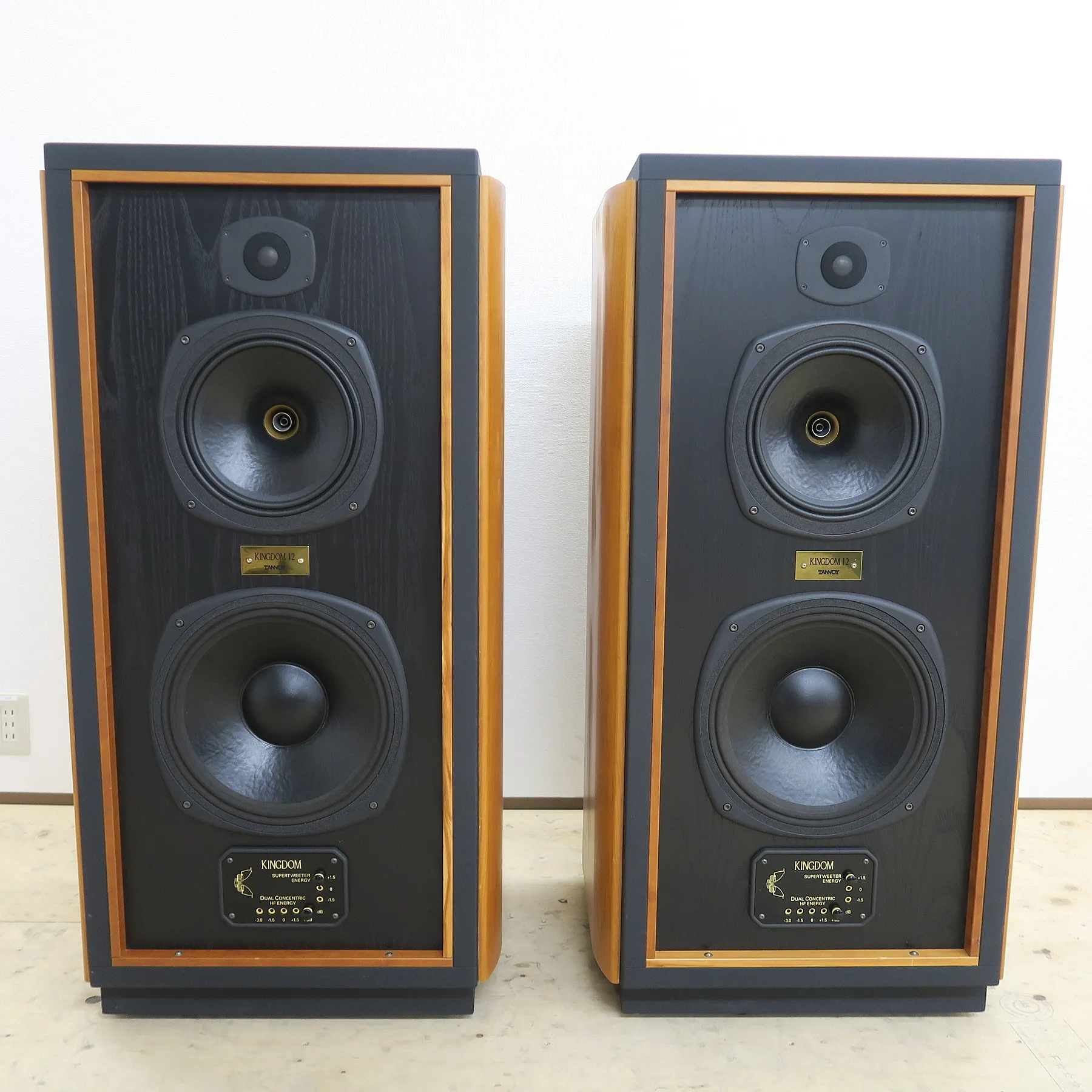 タンノイ TANNOY KINGDOM 12  スピーカー