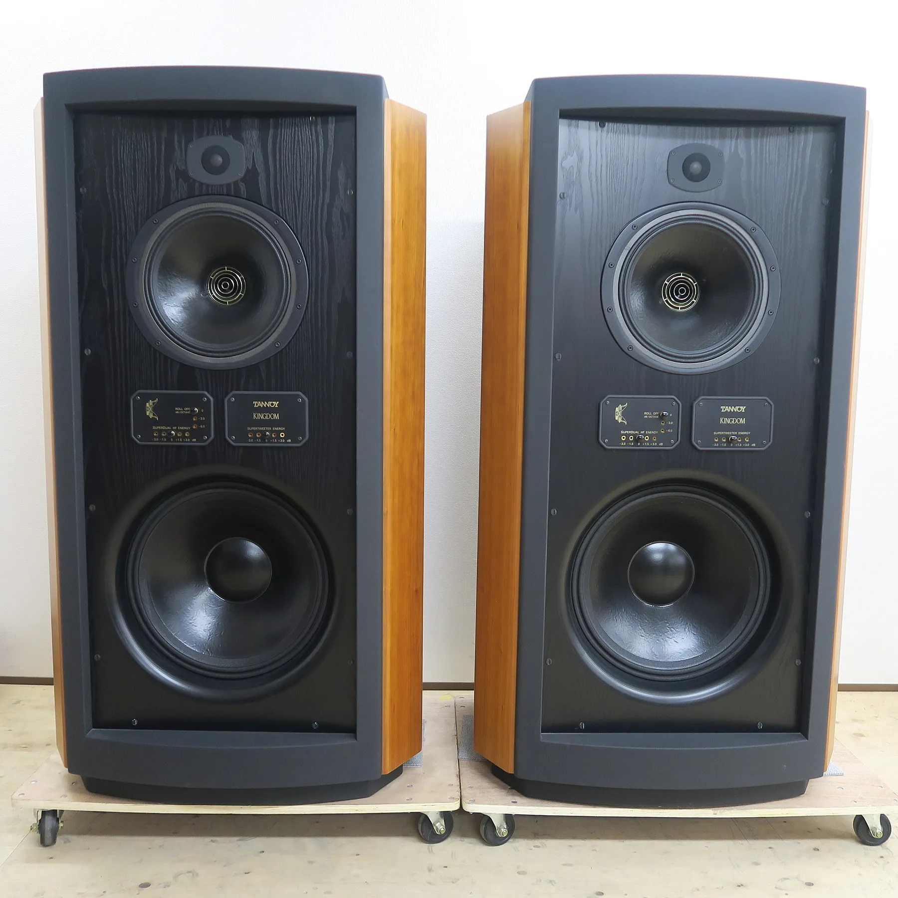 タンノイ TANNOY KINGDOM  スピーカー