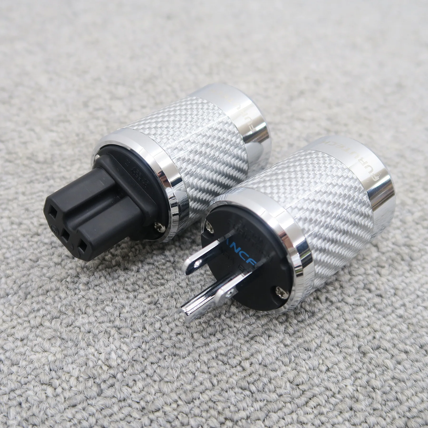 フルテック FURUTECH FI-50M NCF(R) + FI-50 NCF(R)  電源イン・アウト
