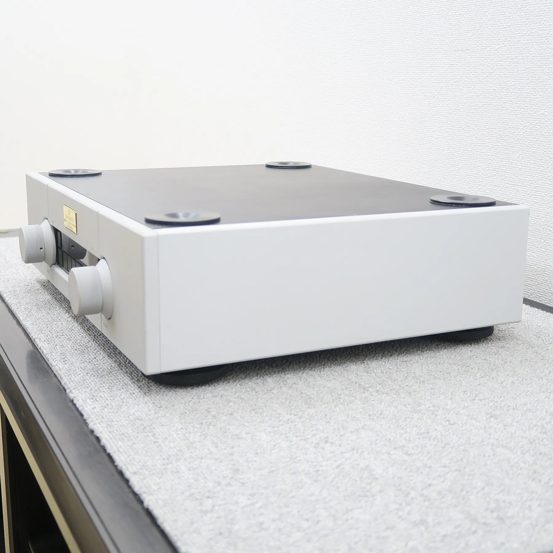 GOLDMUND mimesis24ME ステラ正規品 ゴールドムンド GOLDMUND MIMESIS 24 コントロールアンプ @55354｜中古