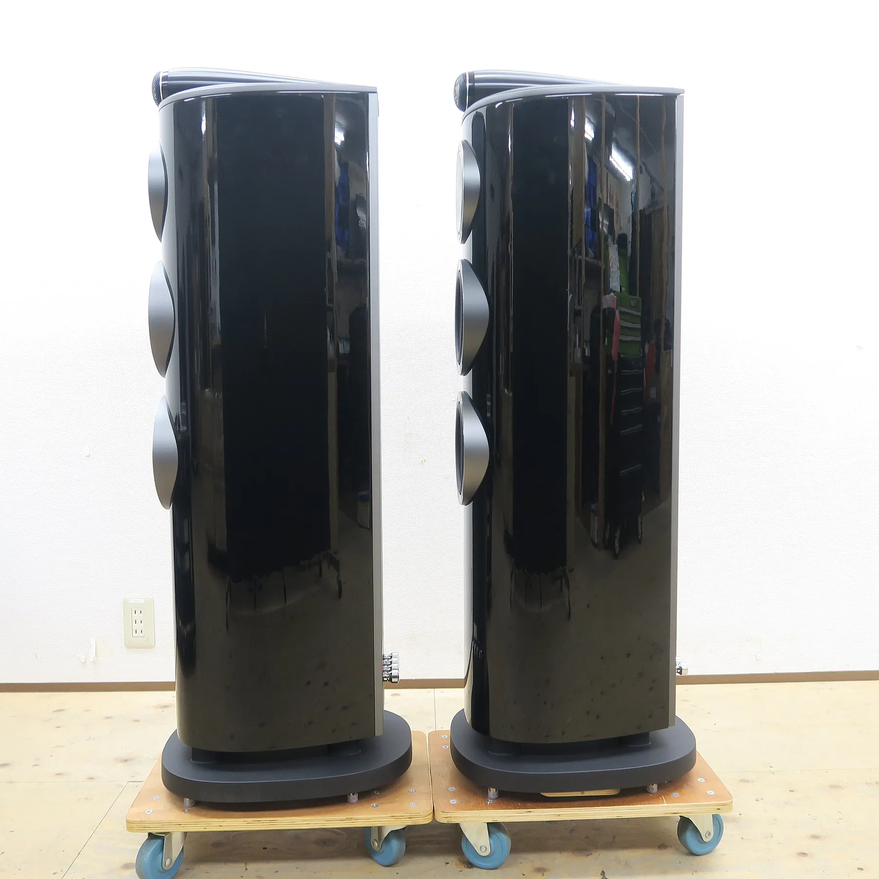 B&W 804 D4 グロスブラック スピーカー @55273｜中古オーディオ販売
