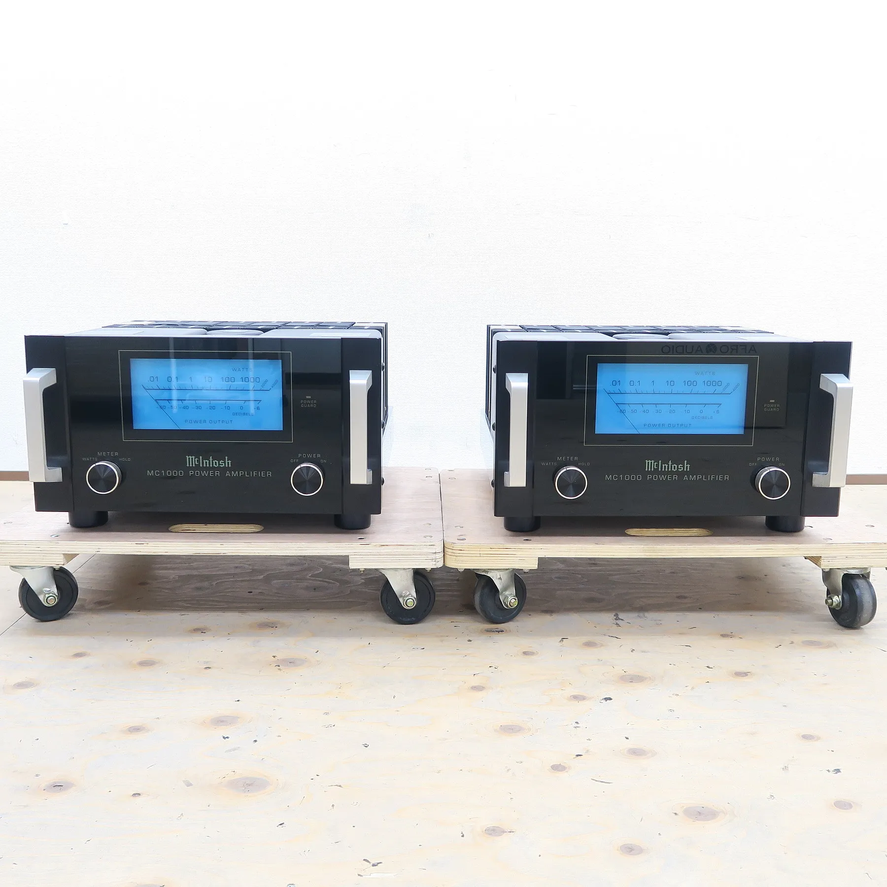 マッキントッシュ Mcintosh MC1000 パワーアンプ