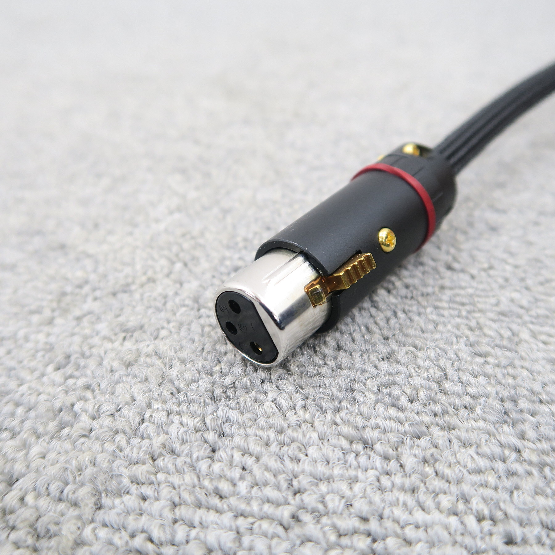 S/A ラボ　XLRケーブル　（1m）値下 71Y3qV2Q57L._AC_UL210_SR210,