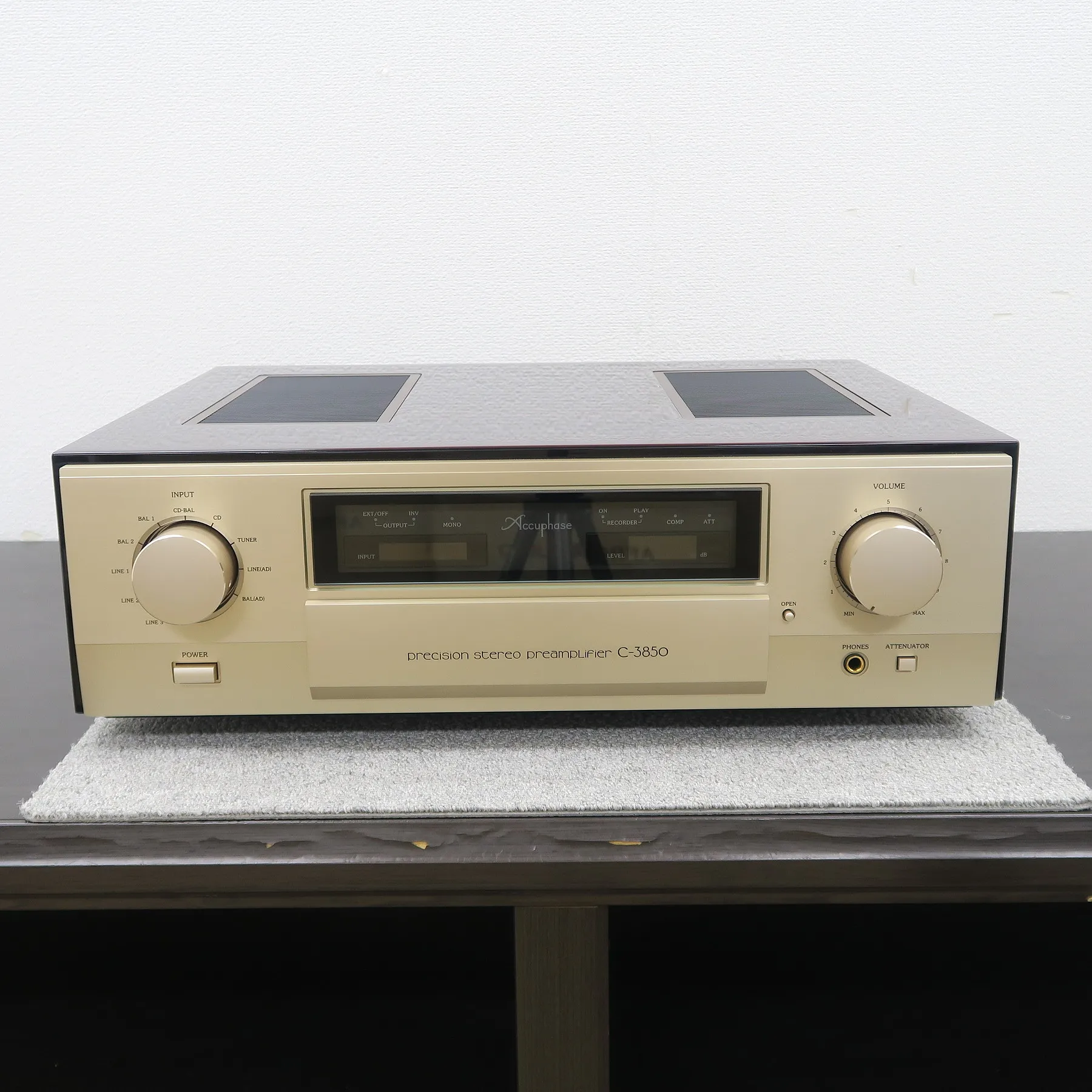 Accuphase C-3850 プリアンプ アキュフェーズ