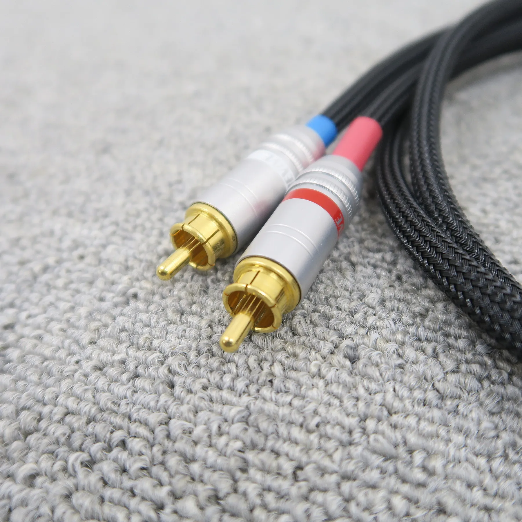 Acoustic Revive LINE-1.0RS 1.0m RCAケーブル アコースティック Acoustic Revive LINE-1.0RS 1.0m RCAケーブル アコースティック