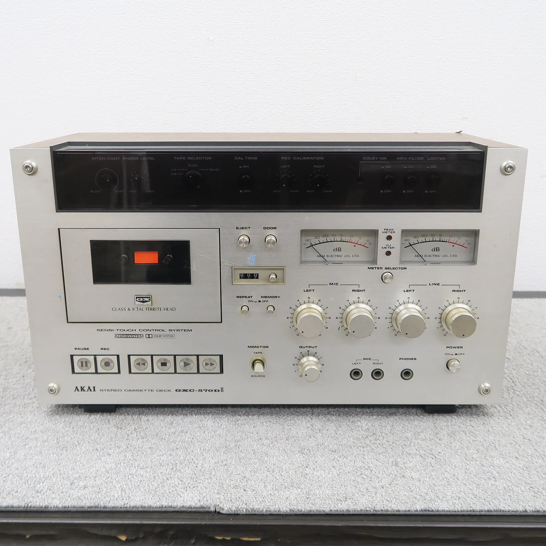 AKAI GXC-570DII カセットデッキ アカイ