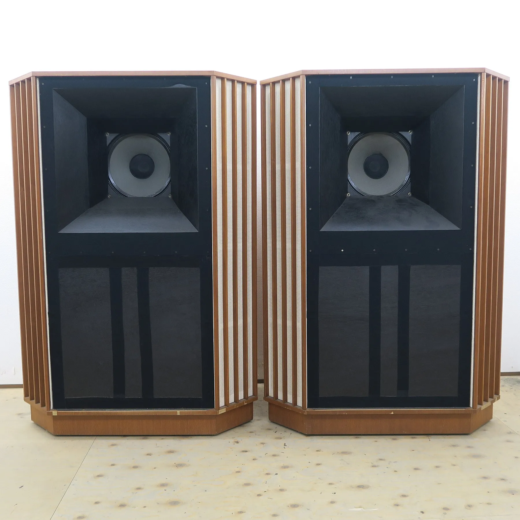 タンノイ TANNOY Autograph K3808 TEAC箱 スピーカーペア
