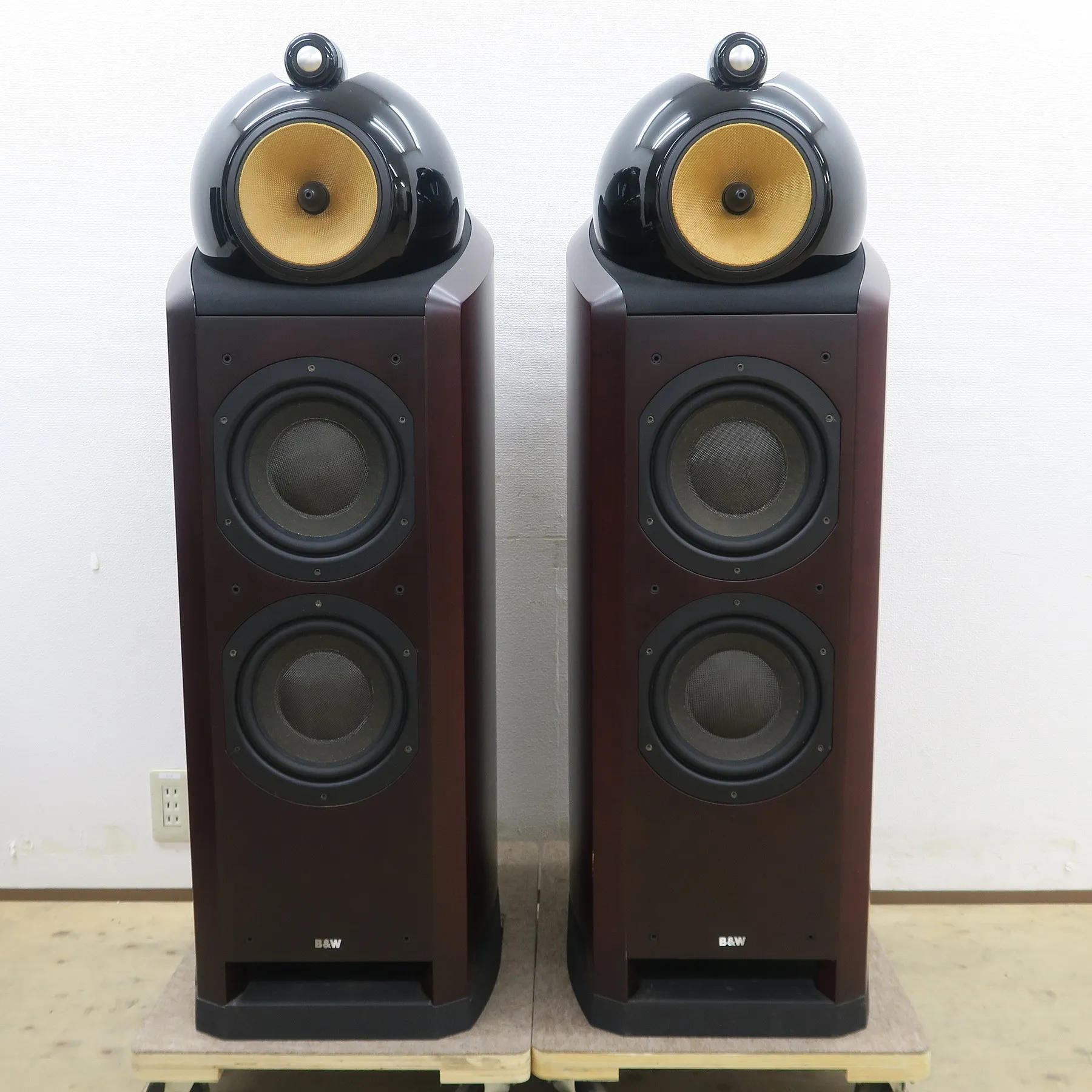 B&W Nautilus 802 スピーカー Bowers&Wilkins