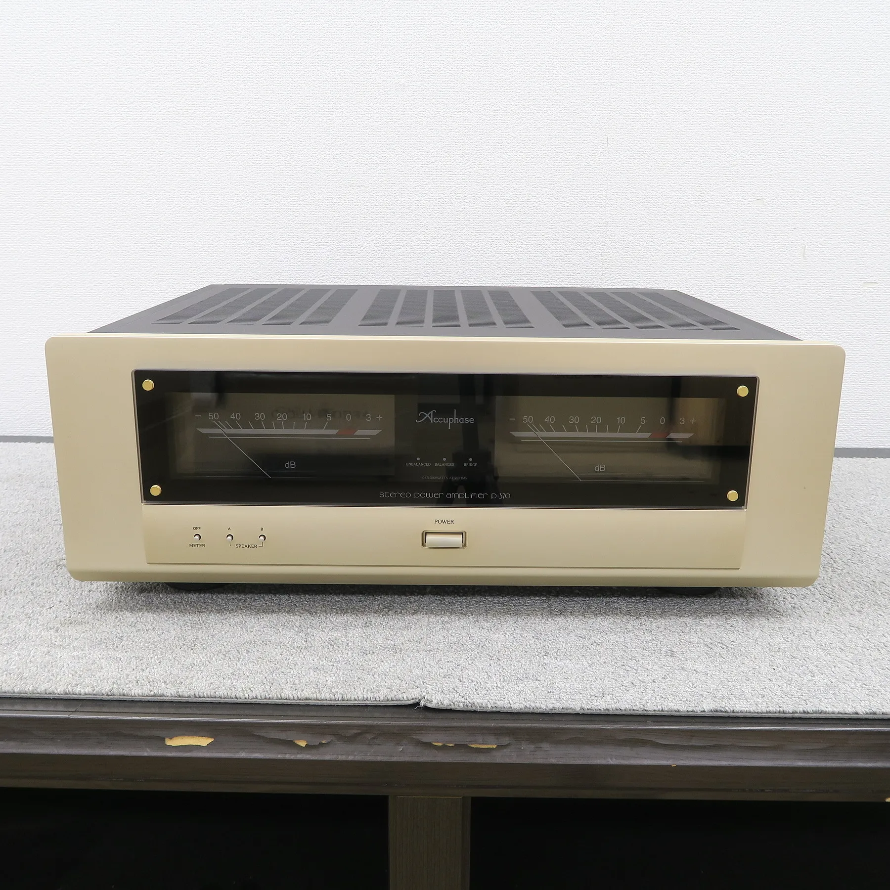 Accuphase P-370 パワーアンプ アキュフェーズ