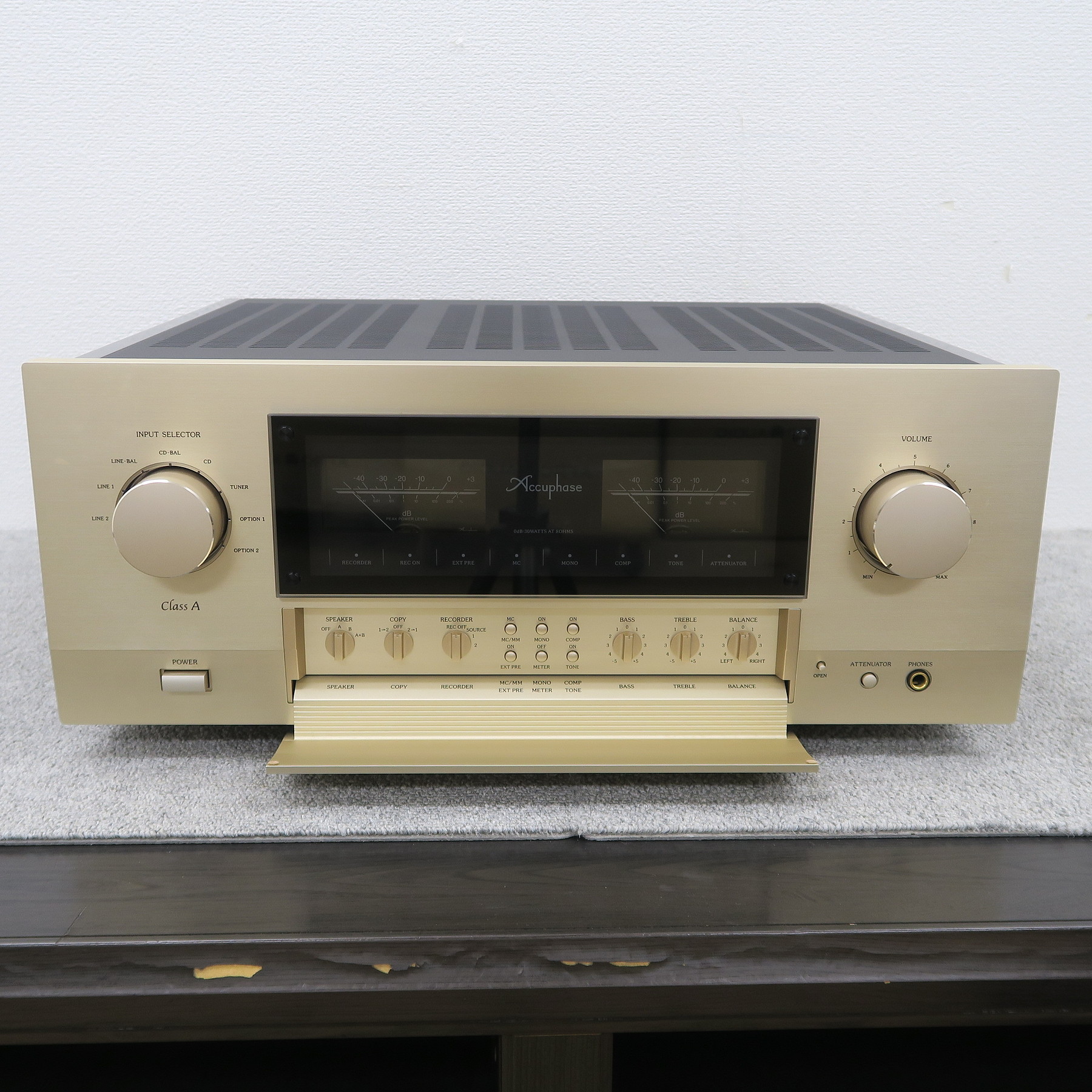 Aランク】Accuphase E-550 AD-10 プリメインアンプ アキュフェーズ @56567 /  中古オーディオ買取、販売、通販のショップアフロオーディオ横浜