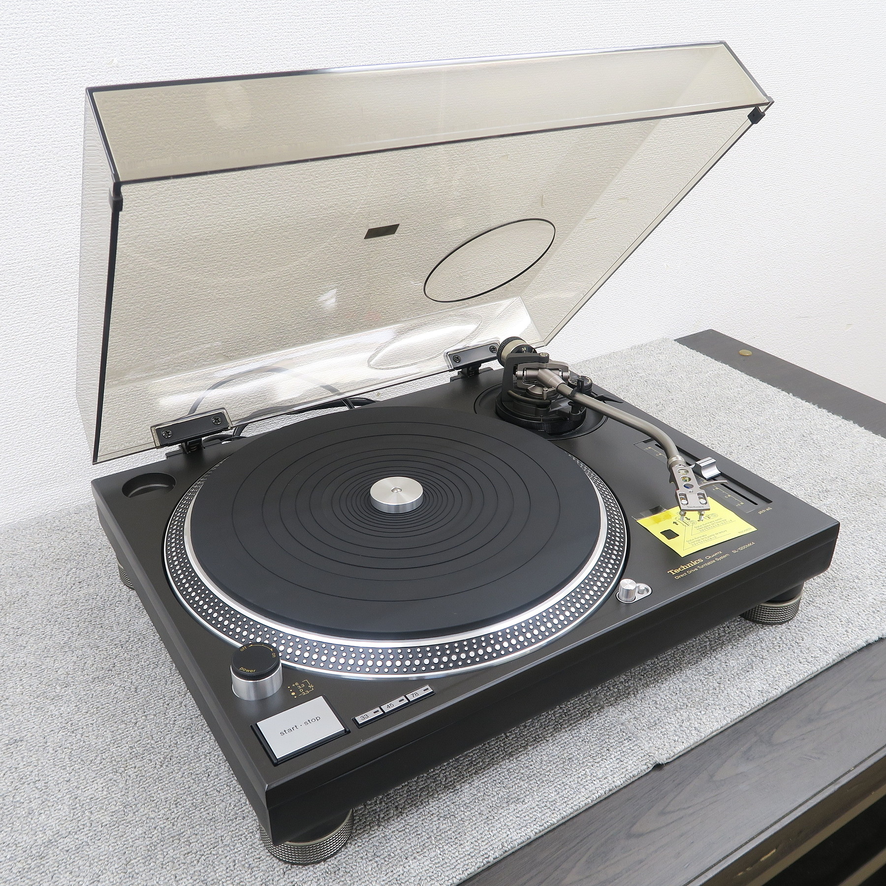 Aランク】Technics SL-1200MK4 ターンテーブル テクニクス @56571