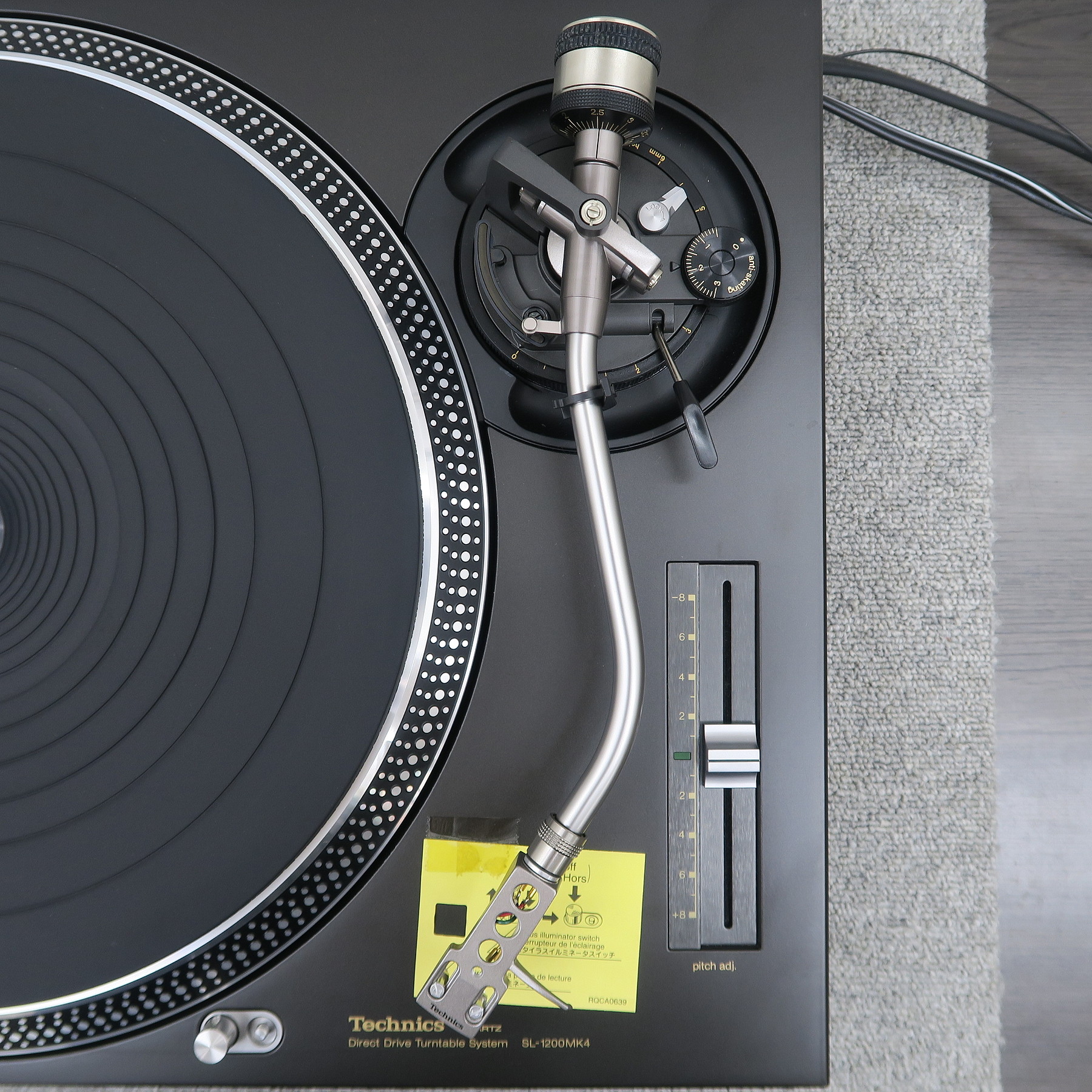 Aランク】Technics SL-1200MK4 ターンテーブル テクニクス @56571