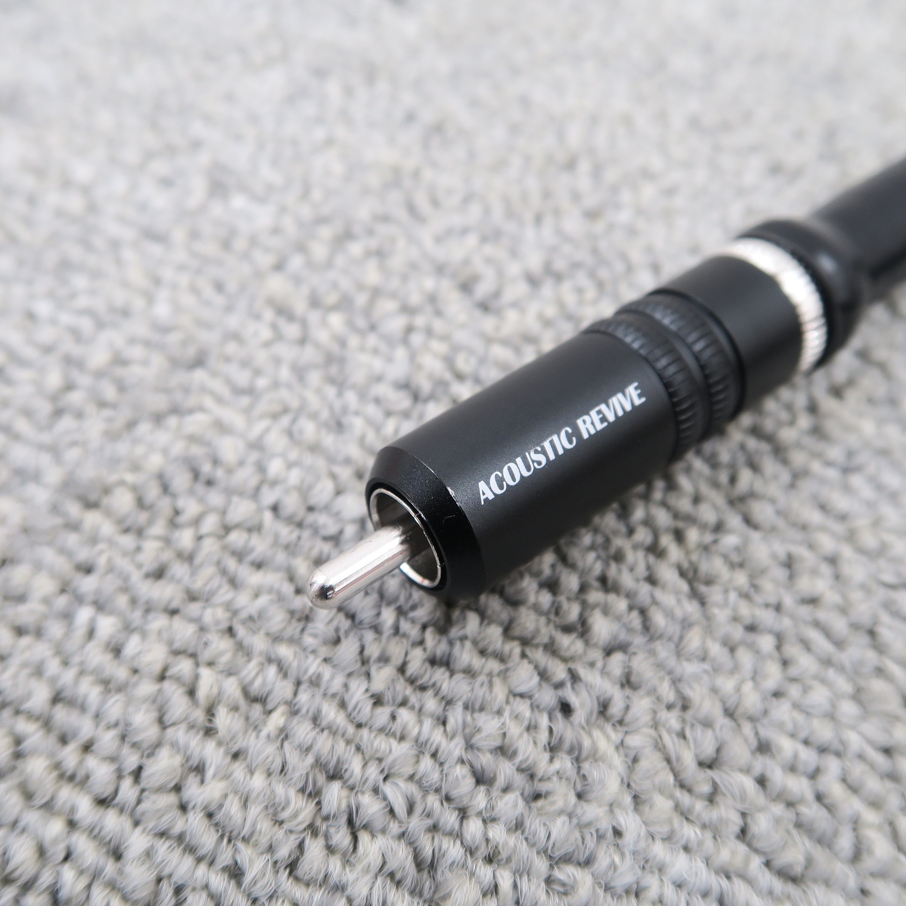 その他 ACOUSTIC REVIVE RLI1GB-TRIPLE-C ACOUSTIC REVIVEのRCAケーブル、LINE-1.0X-TripleC-FMのご紹介です。