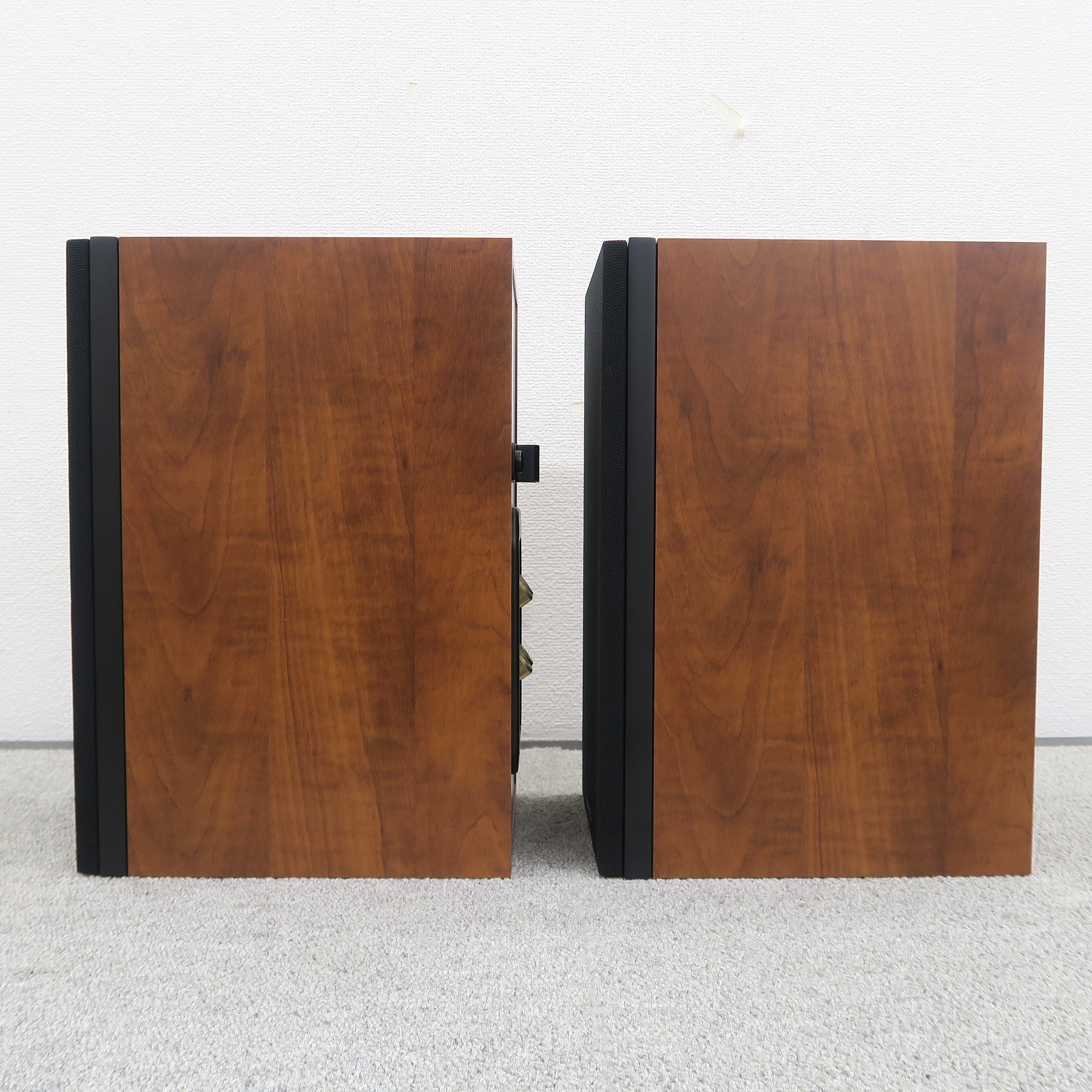 Aランク】B&W 686S2 スピーカー Bowers&Wilkins @56929 / 中古