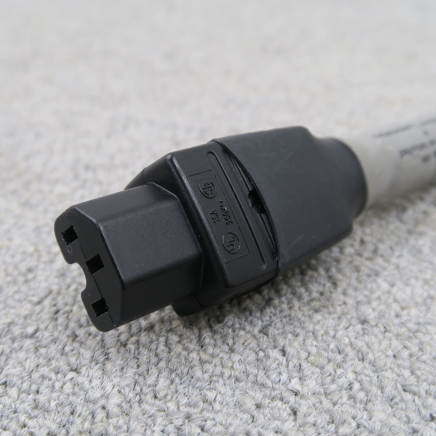 Cランク】CARDAS GOLDEN POWER 1.5m 電源ケーブル カルダス @57401