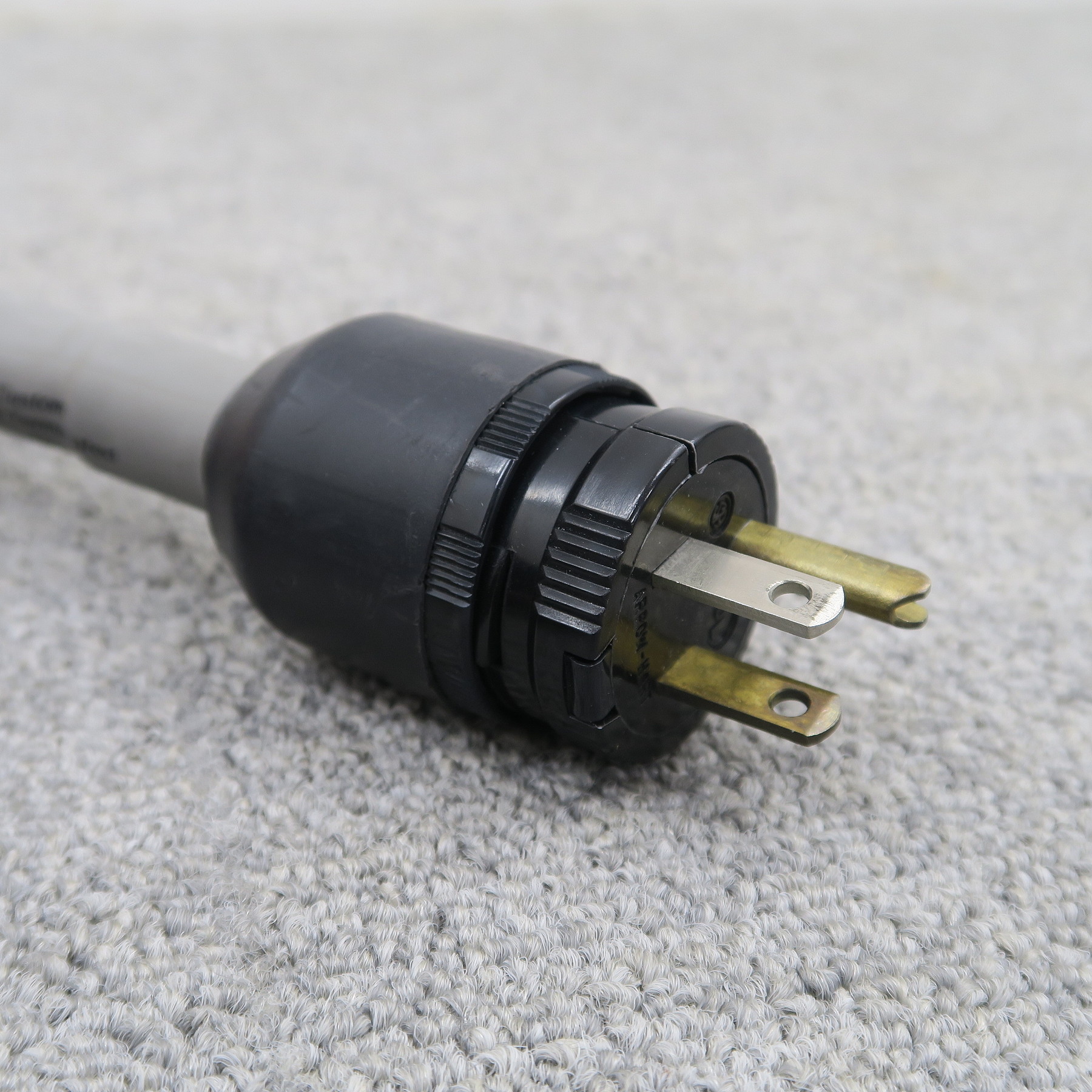 Cランク】CARDAS GOLDEN POWER 1.5m 電源ケーブル カルダス @57401