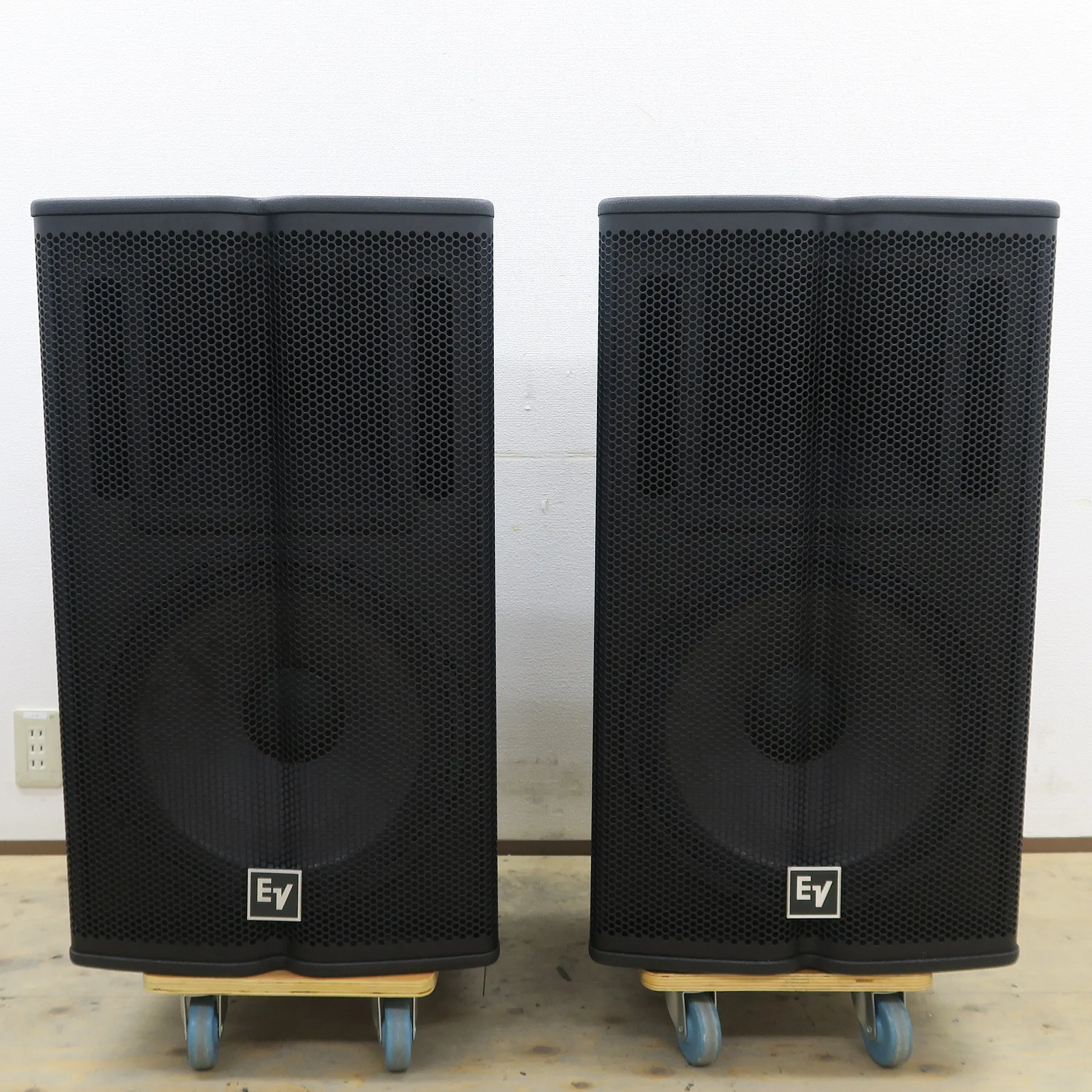 Electro-Voice TX1152 PAスピーカー エレクトロボイス