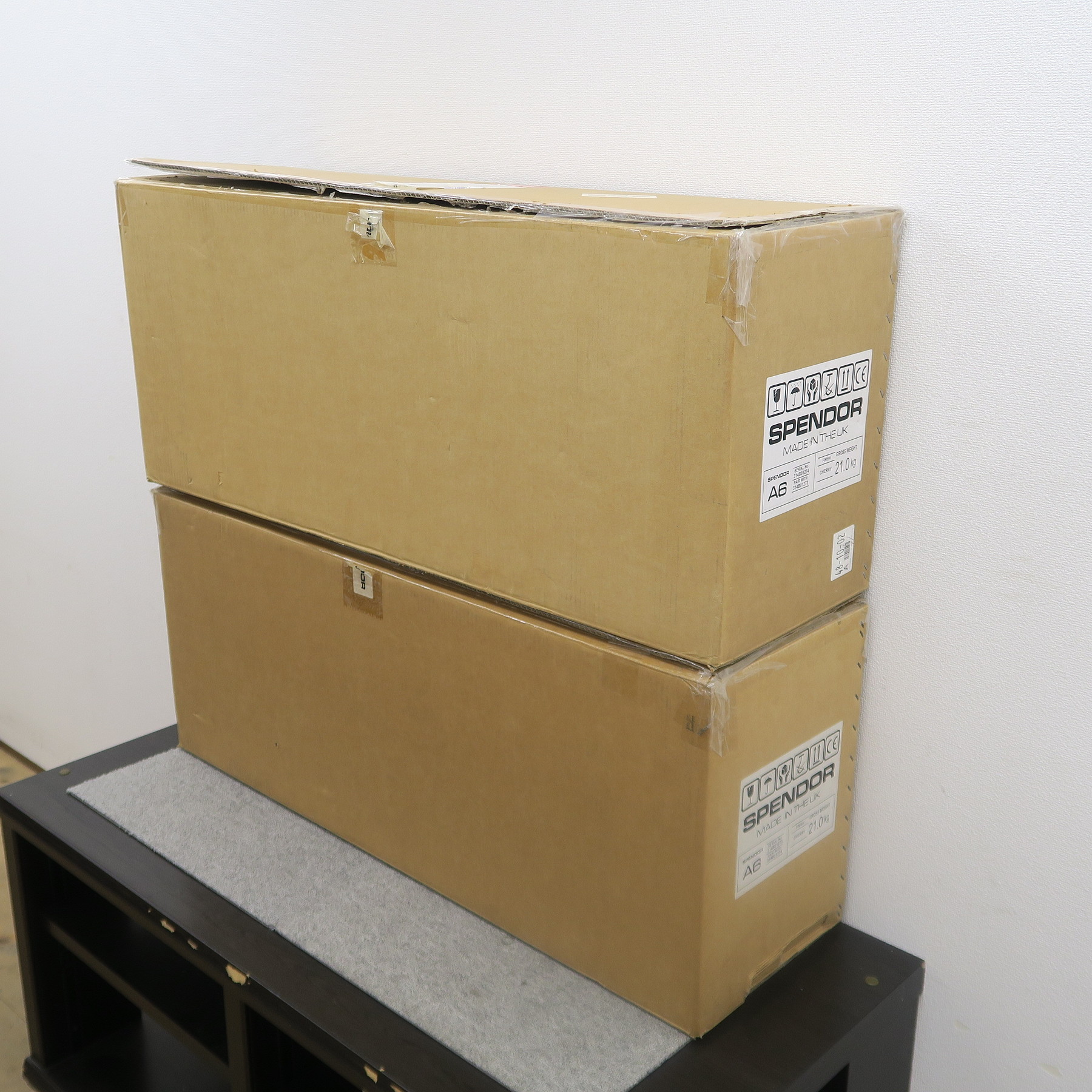 英国製Spendor スペンドールA6チェリー❤本体ペア＆スパイク8本/美品 英国製Spendor スペンドールA6チェリー❤本体ペア＆スパイク8本/美品