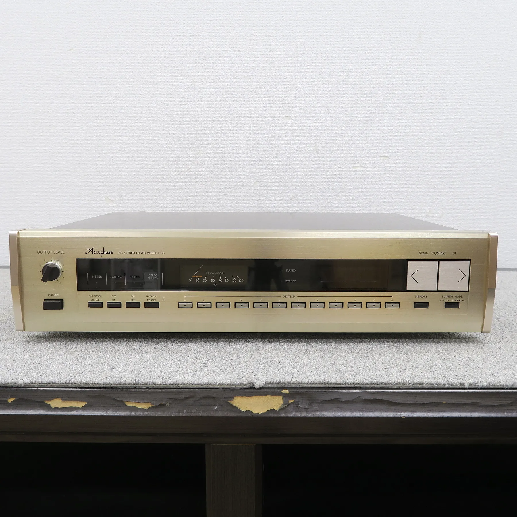 Accuphase T-107 チューナー アキュフェーズ