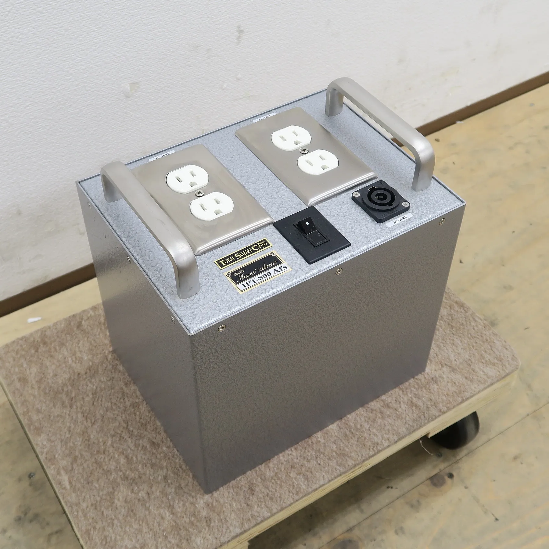 DENTEC IPT800Afs-TSC 200V 電源 デンテック
