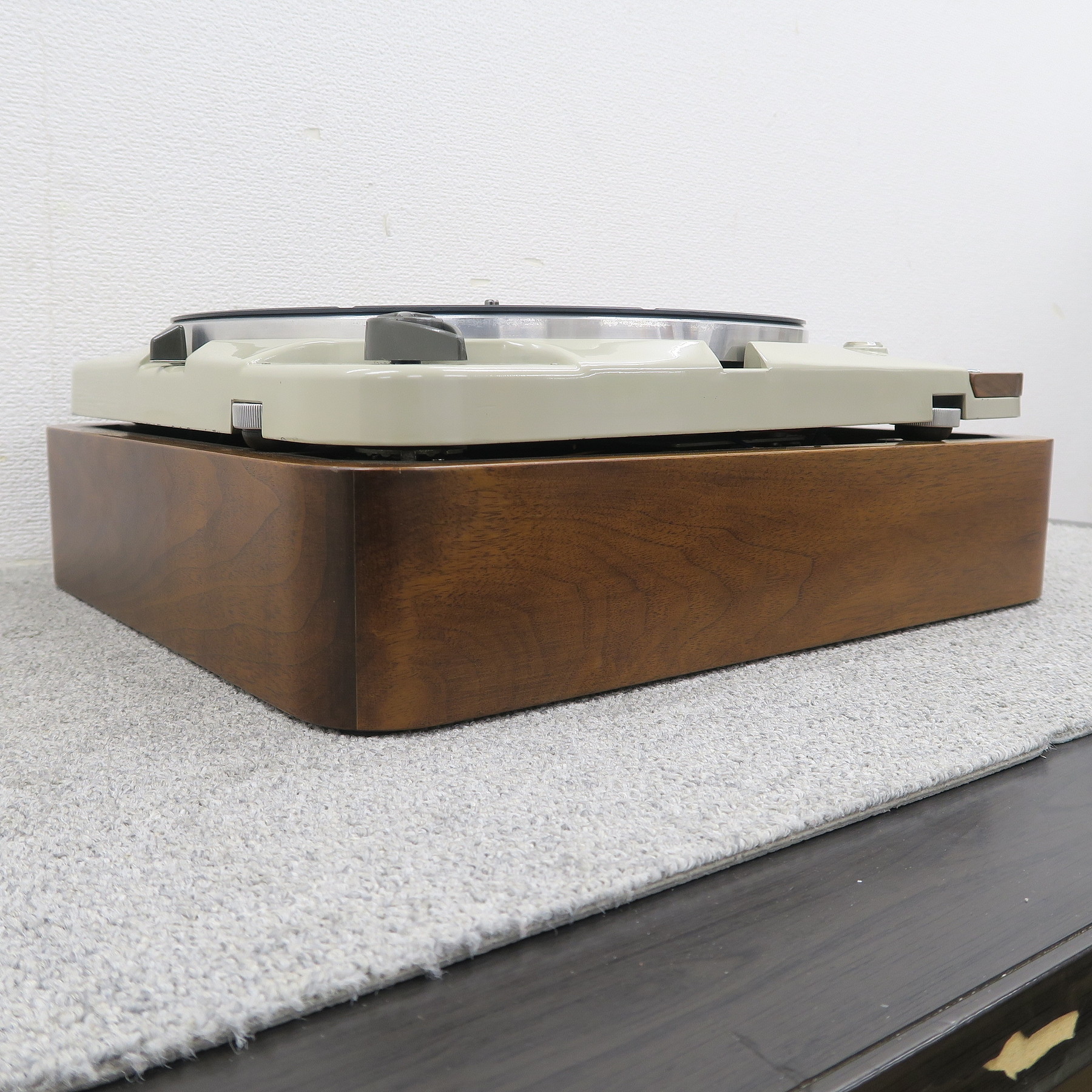 現状】THORENS TD124 ターンテーブル トーレンス @57988 / 中古オーディオ買取、販売、通販のショップアフロオーディオ横浜