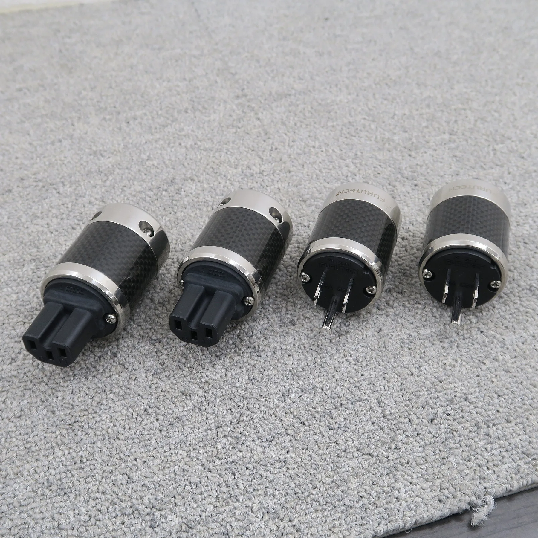 FURUTECH FI-50(R) FI-50M(R) 2ペア 電源コネクタ フルテック