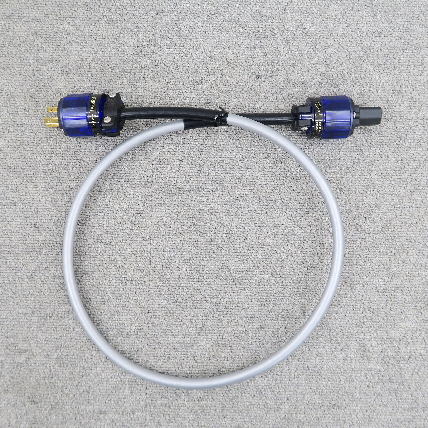 IsoTek EVO3 SEQUEL 1.0m 電源ケーブル アイソテック
