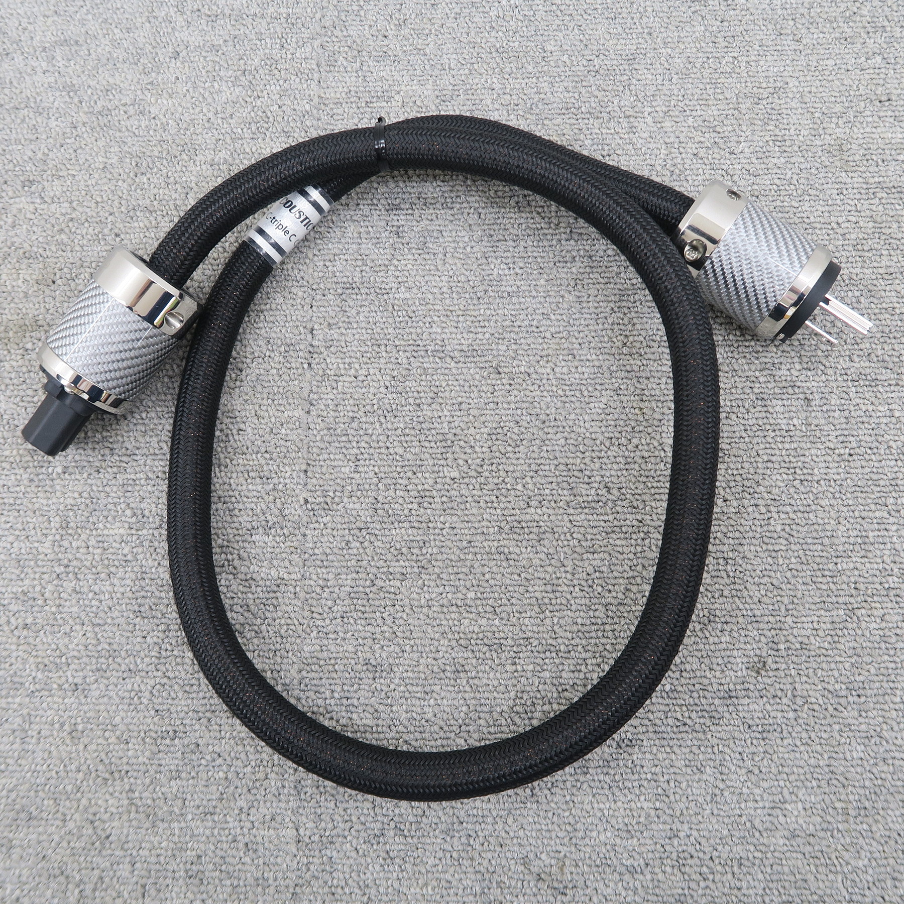 アコースティックプリバーブ エフェクター】Fenderよりアコースティックギター用リバーブなど