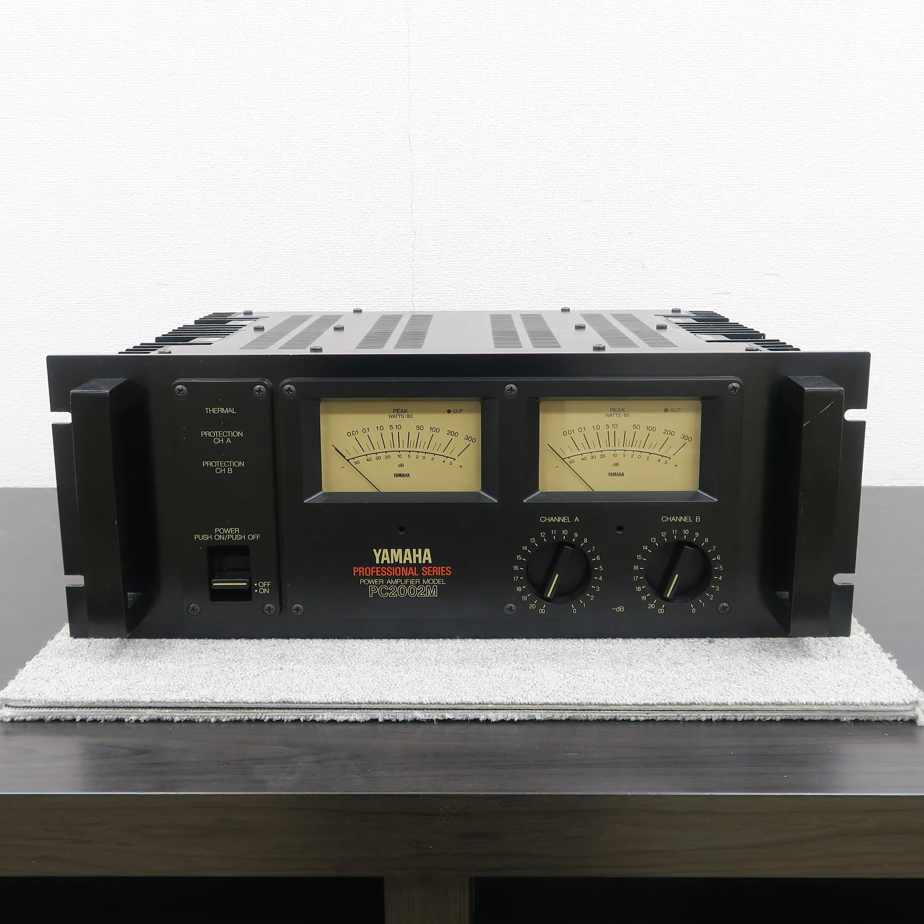 YAMAHA PC2002M PAパワーアンプ ヤマハ