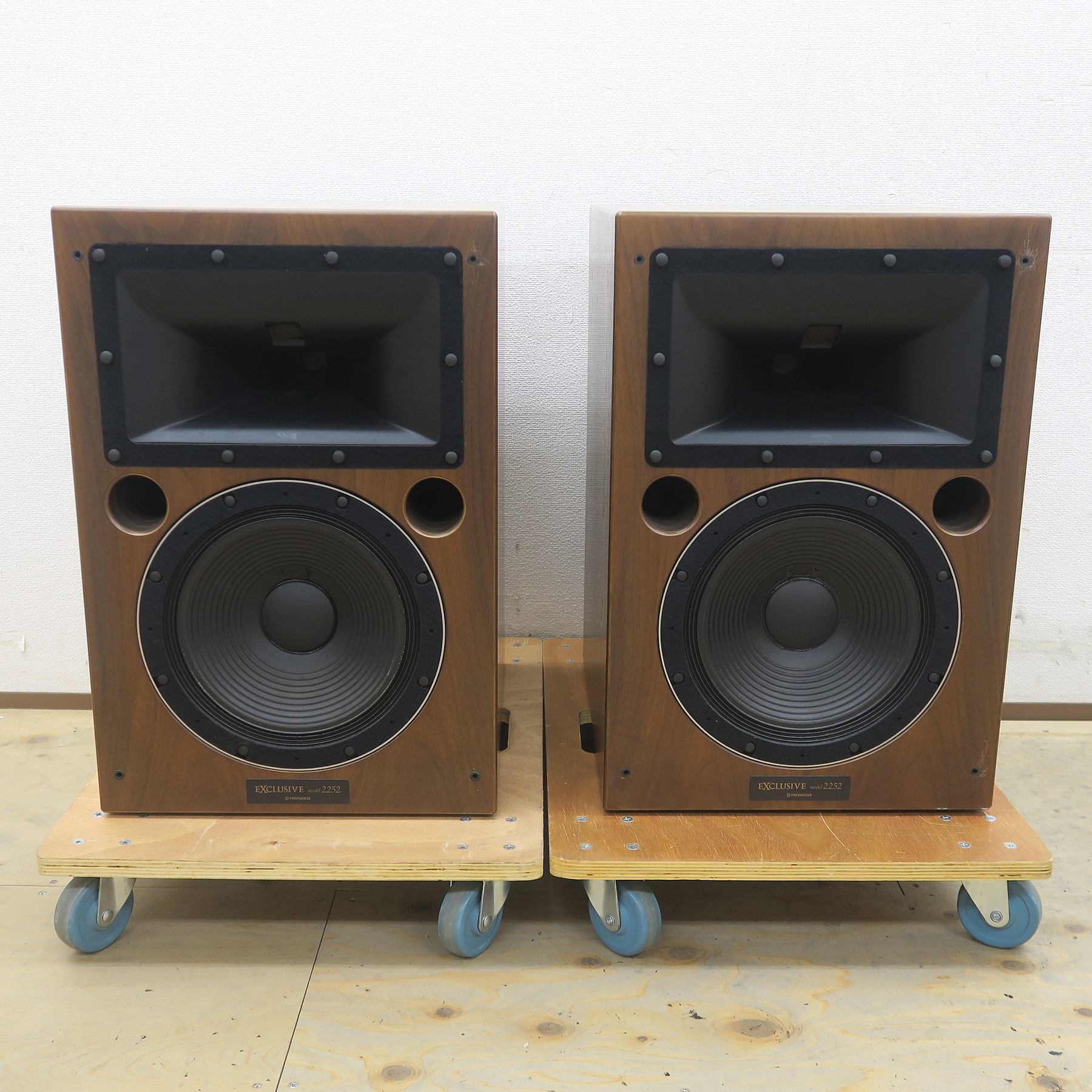 パイオニア　プライベート　スピーカー Cランク】Pioneer Exclusive 2252 スピーカー パイオニア @58683