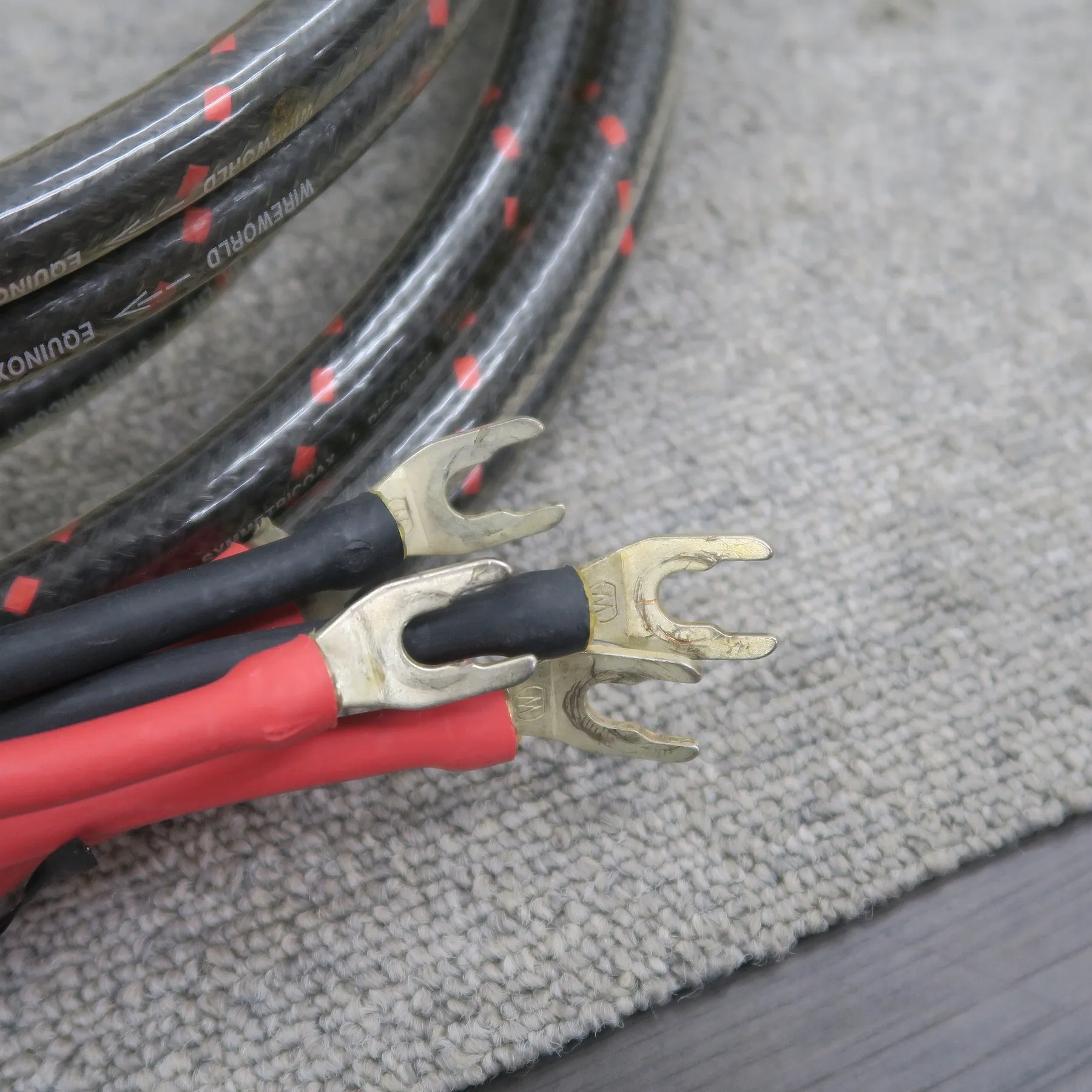 WIRE WORLD EQUINOX 5 2.0m スピーカーケーブル ワイヤーワールド