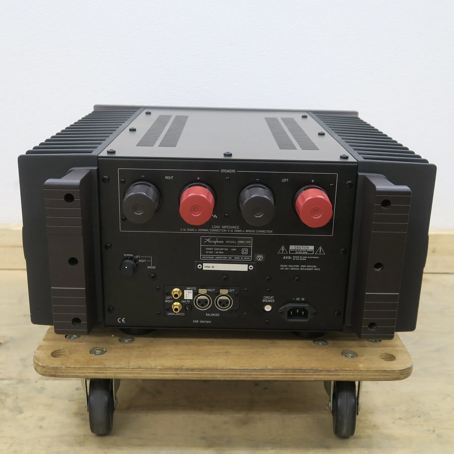 希少 Accuphase PRO‑20 パワーアンプ プロ用 ハイエンド 高級 Accuphase PRO-20 パワーアンプ アキュフェーズ @58981｜中古