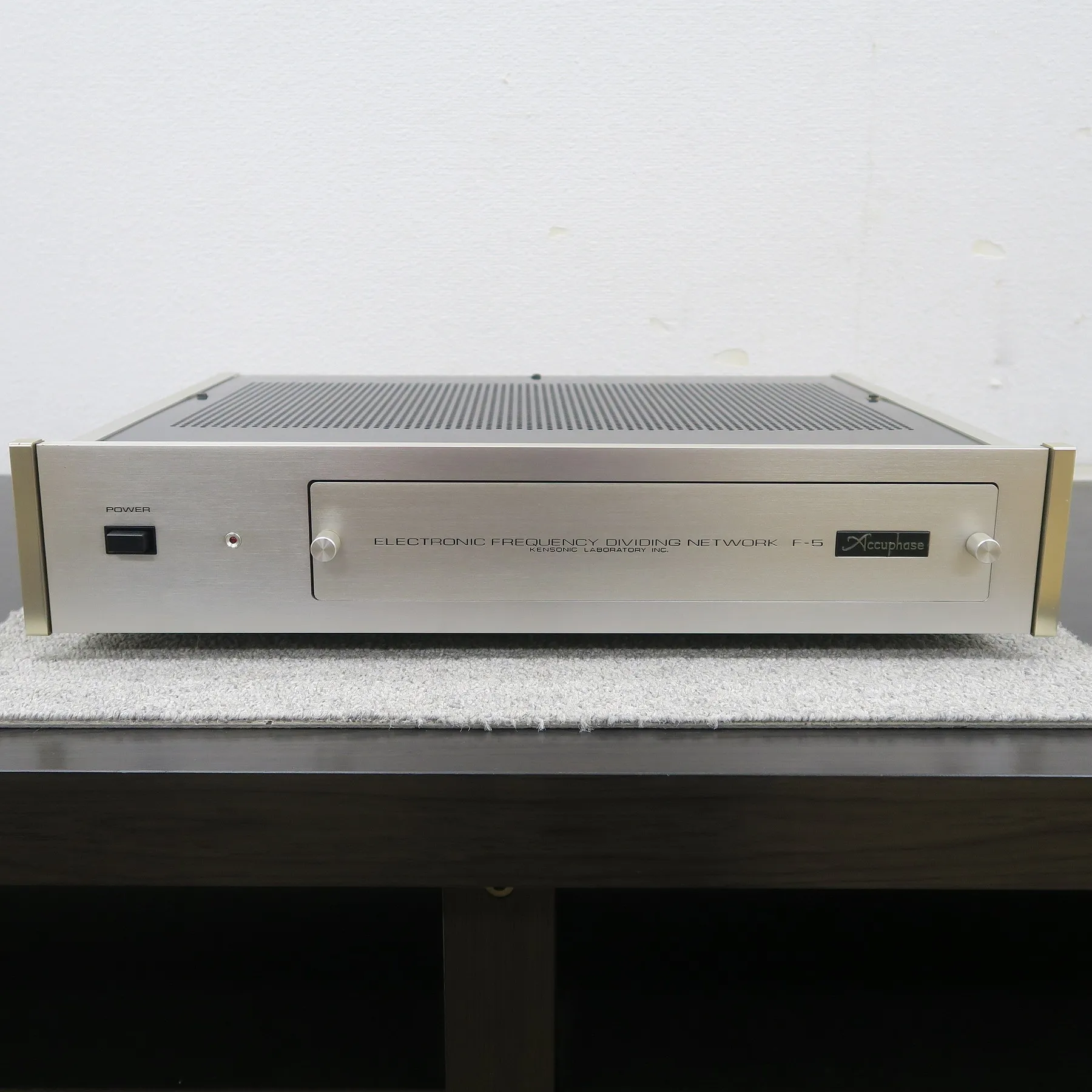 Accuphase F-5 チャンネルデバイダー アキュフェーズ