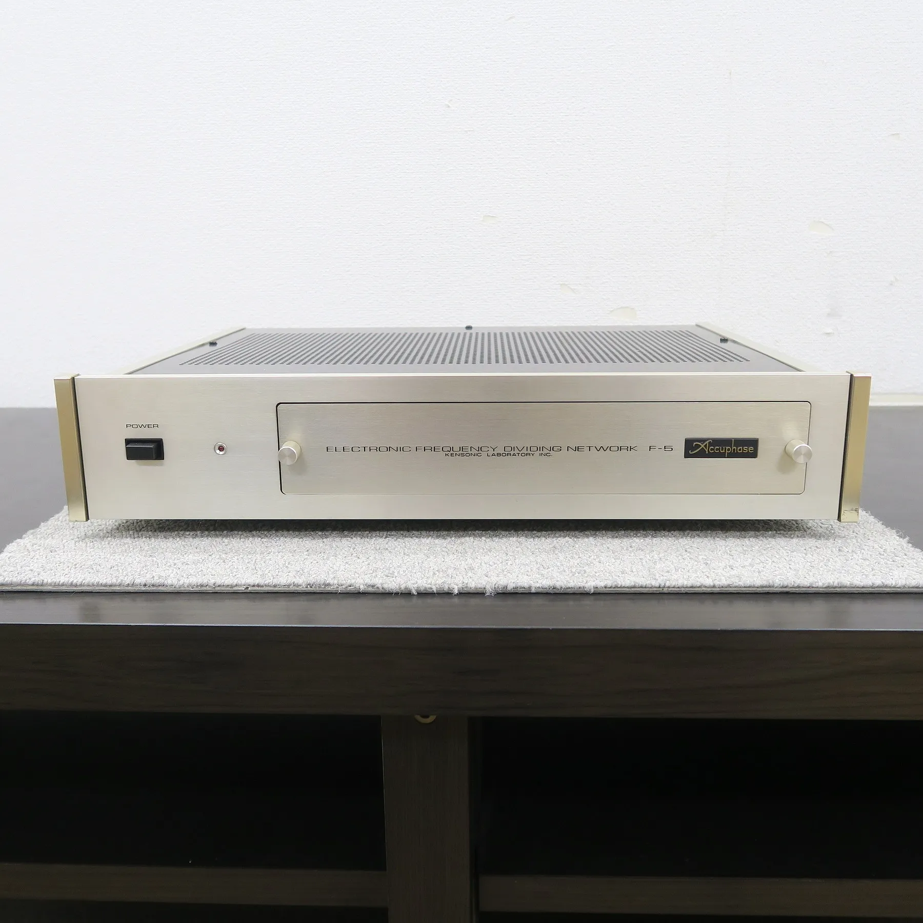 Accuphase F-5 チャンネルデバイダー アキュフェーズ