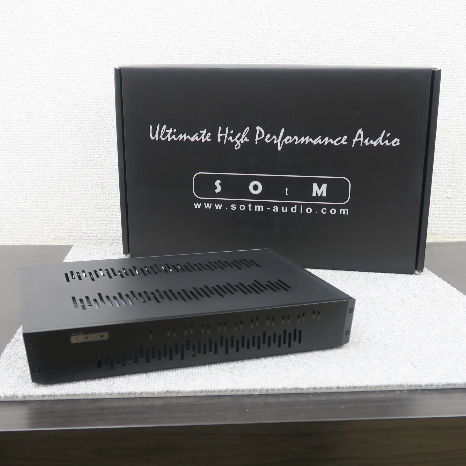 SOtM sNH-10G 12V オーディオ専用ネットワークスイッチ ソム