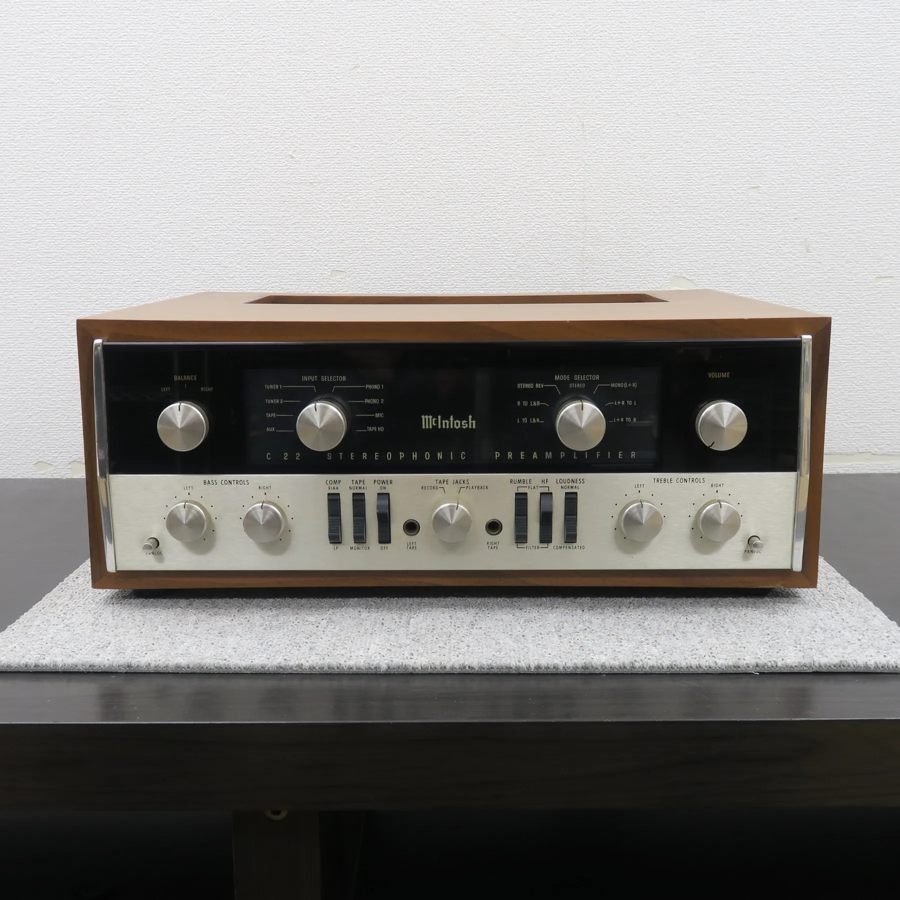 Mcintosh C22 プリアンプ マッキントッシュ