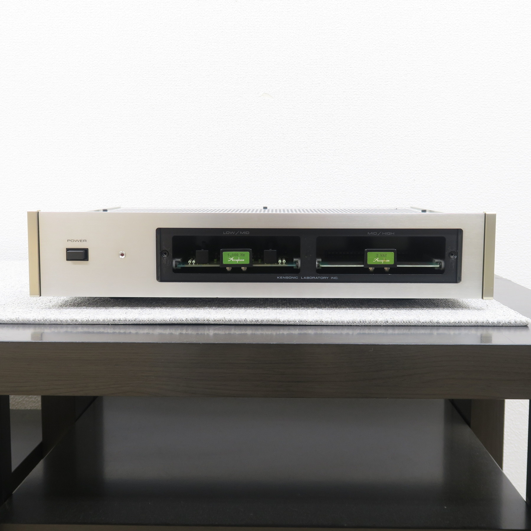 【1200Hzボード付】Accuphase F-5マルチチャンネルディバイダー 1200Hzボード付】Accuphase F-5マルチチャンネルディバイダー